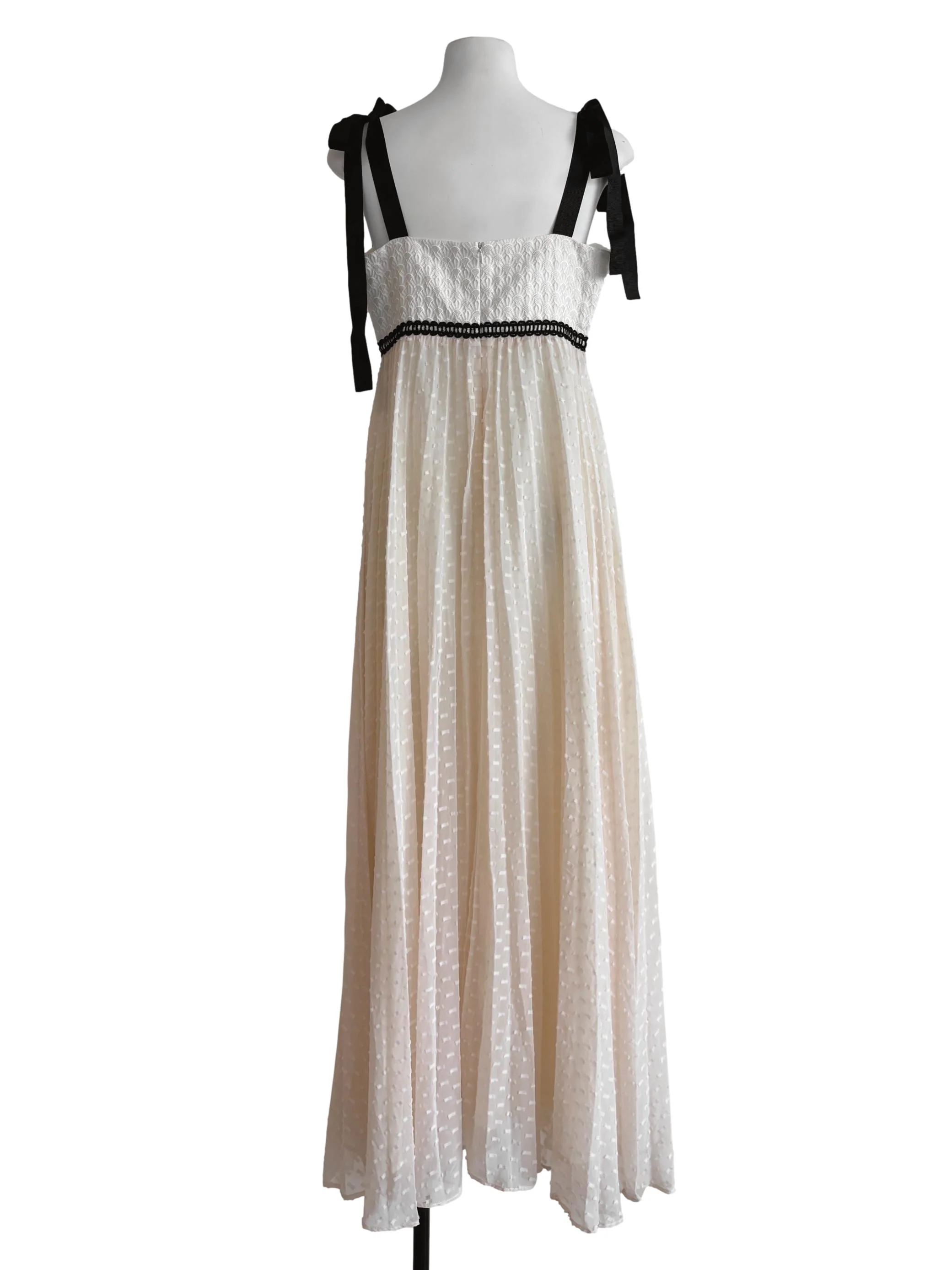 Antique White Textured Maxi Dress LB - Image 2