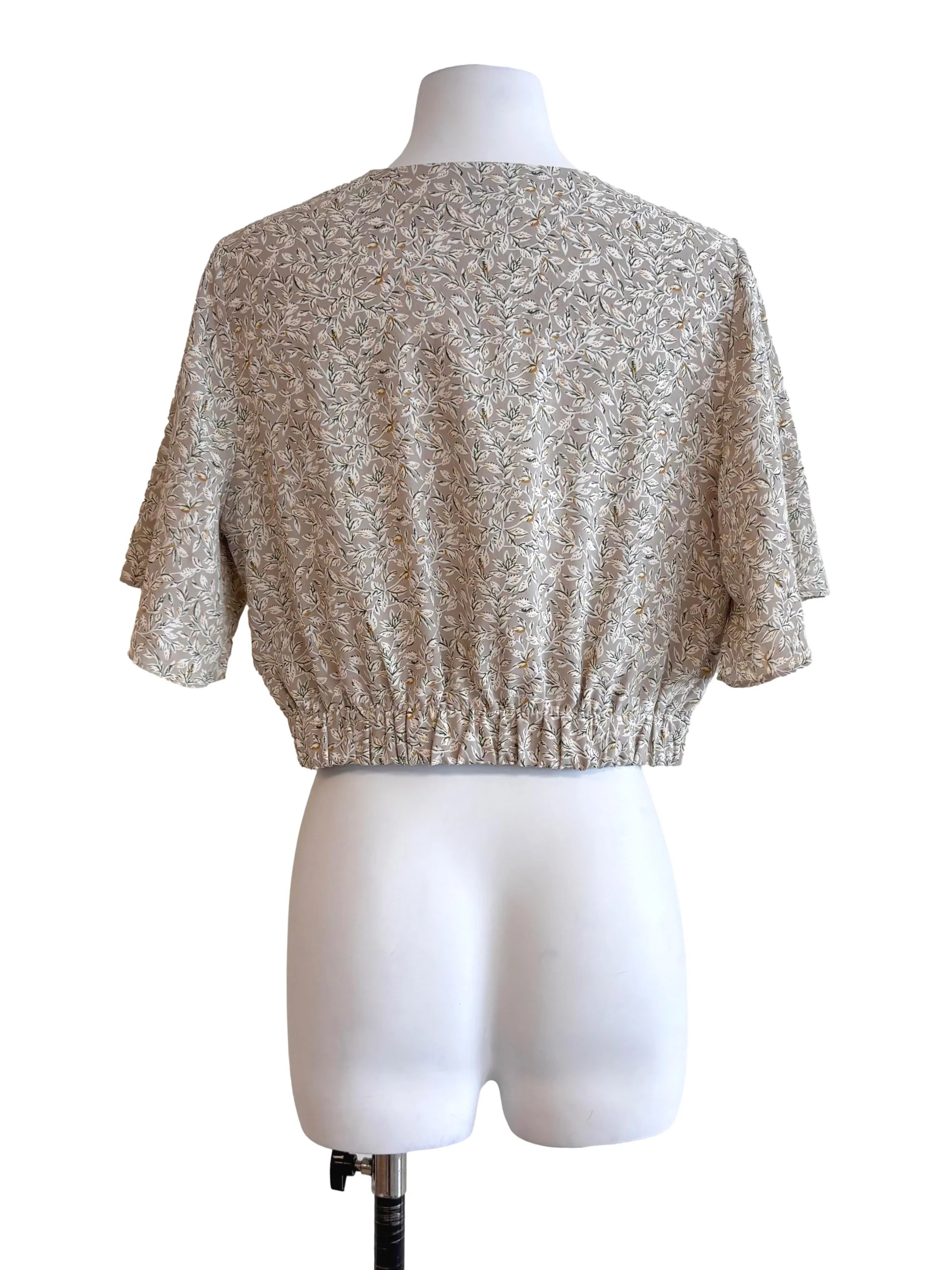 Beige Floral Pattern Twist Front Top - Image 2