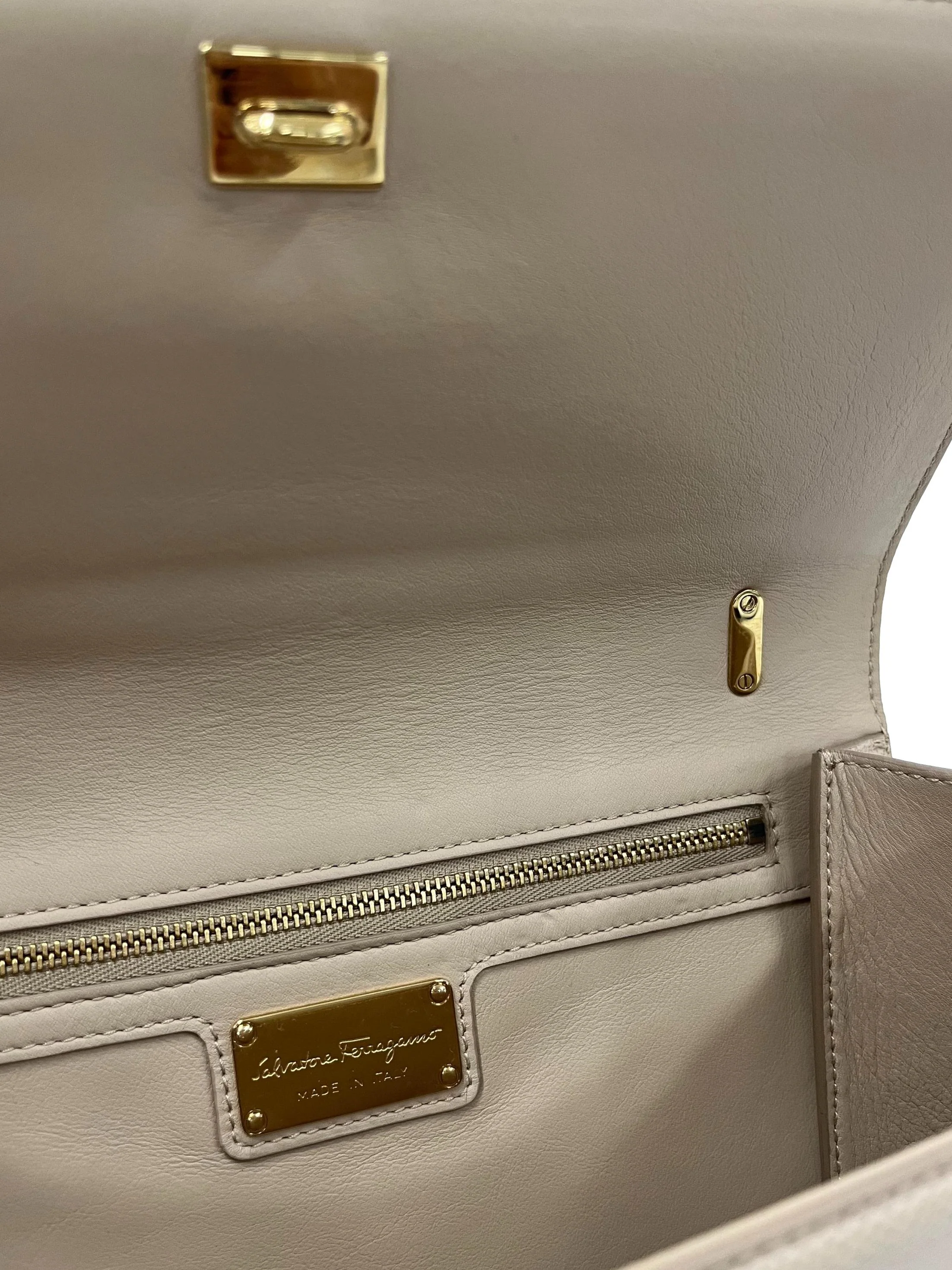 Beige Leather Ginny Leather Shoulder Bag - Image 6