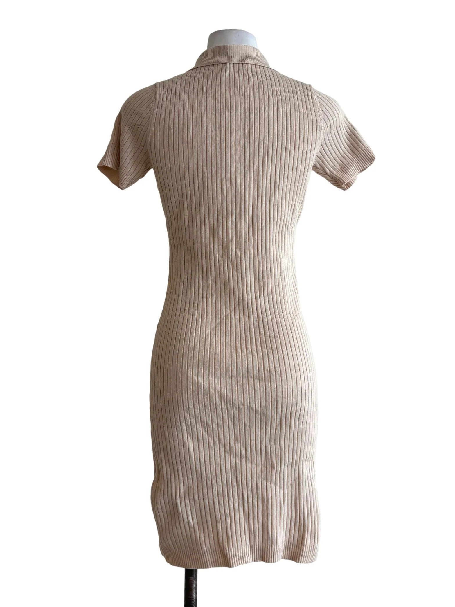 Beige Linen Ribbed Dress - Image 2