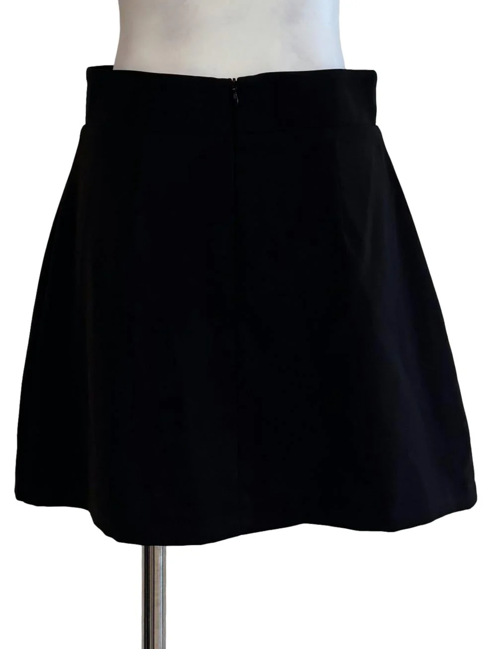 Black A-Line Mini Skirt - Image 2