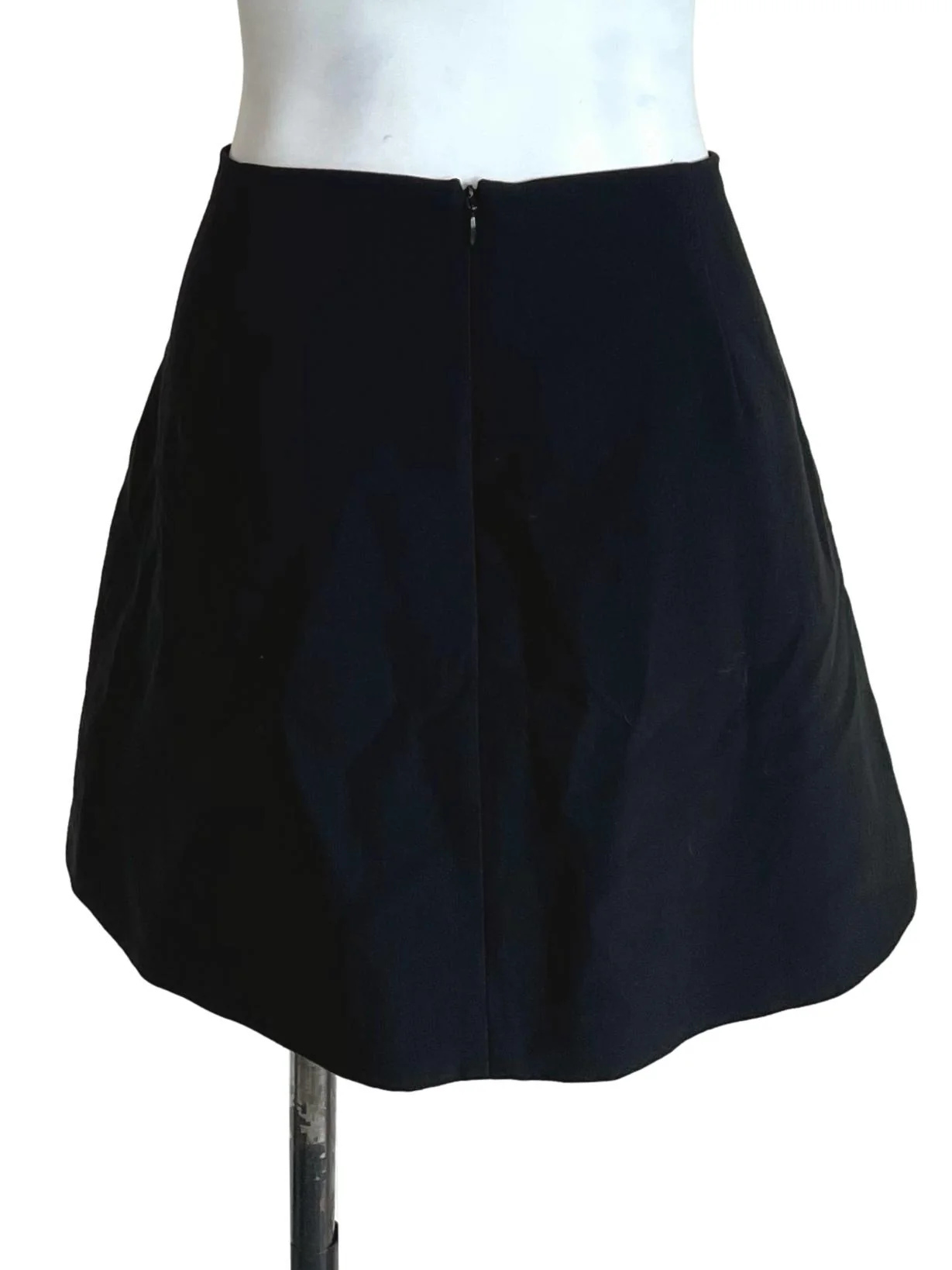 Black Basic Mini Skirt LB - Image 2