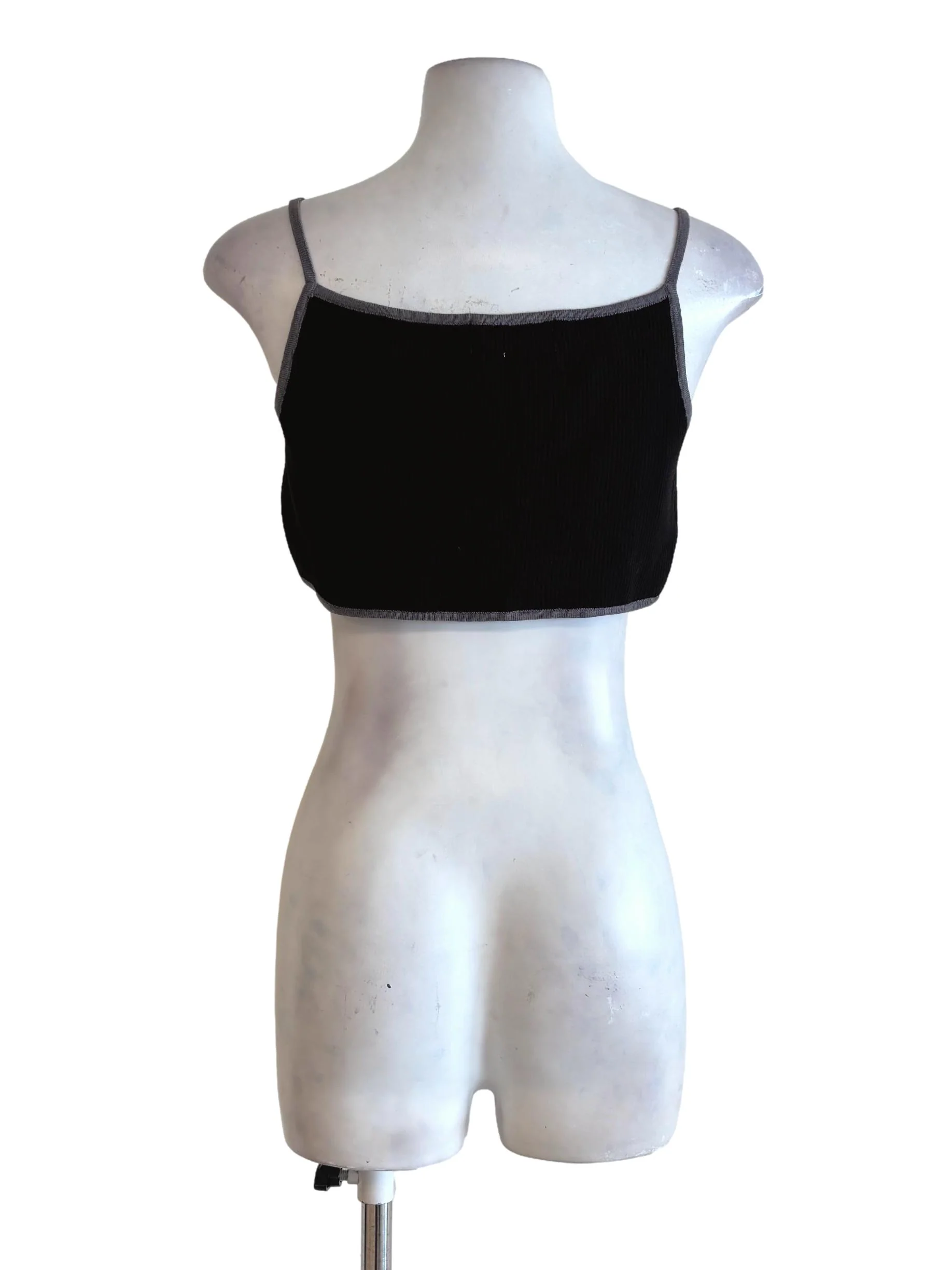 Black Knit Crop Top YHF - Image 2