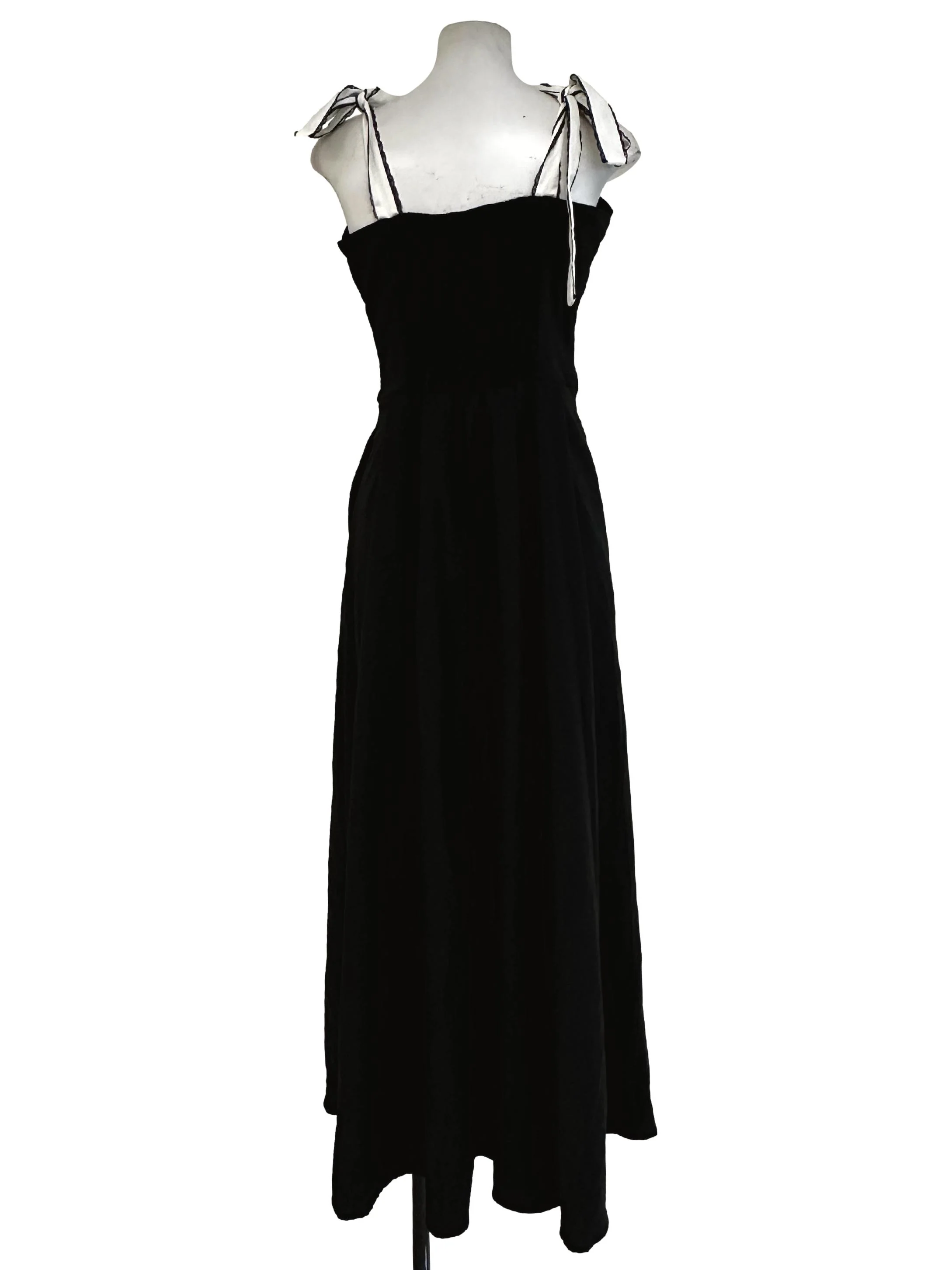 Black Non Padded Sleeveless Maxi Dress - Image 2