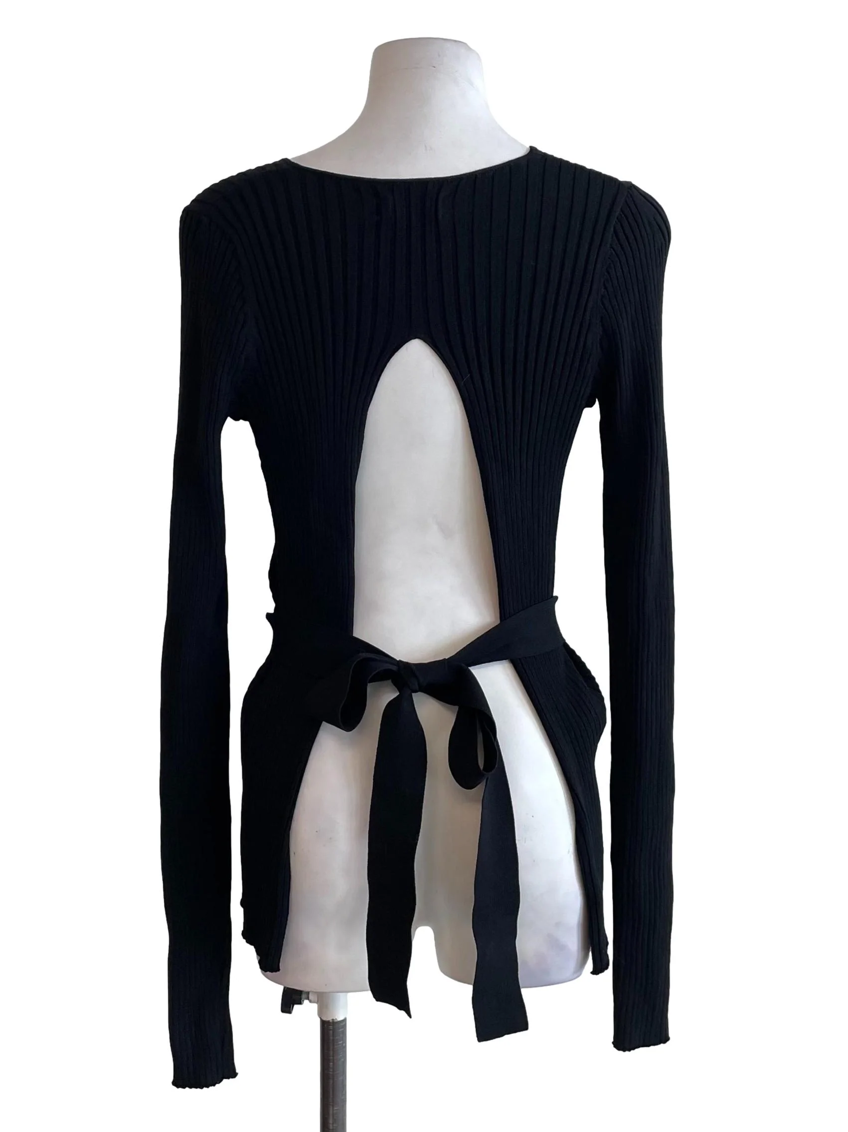 Black Ribbed Open Back Fit Top - Image 2