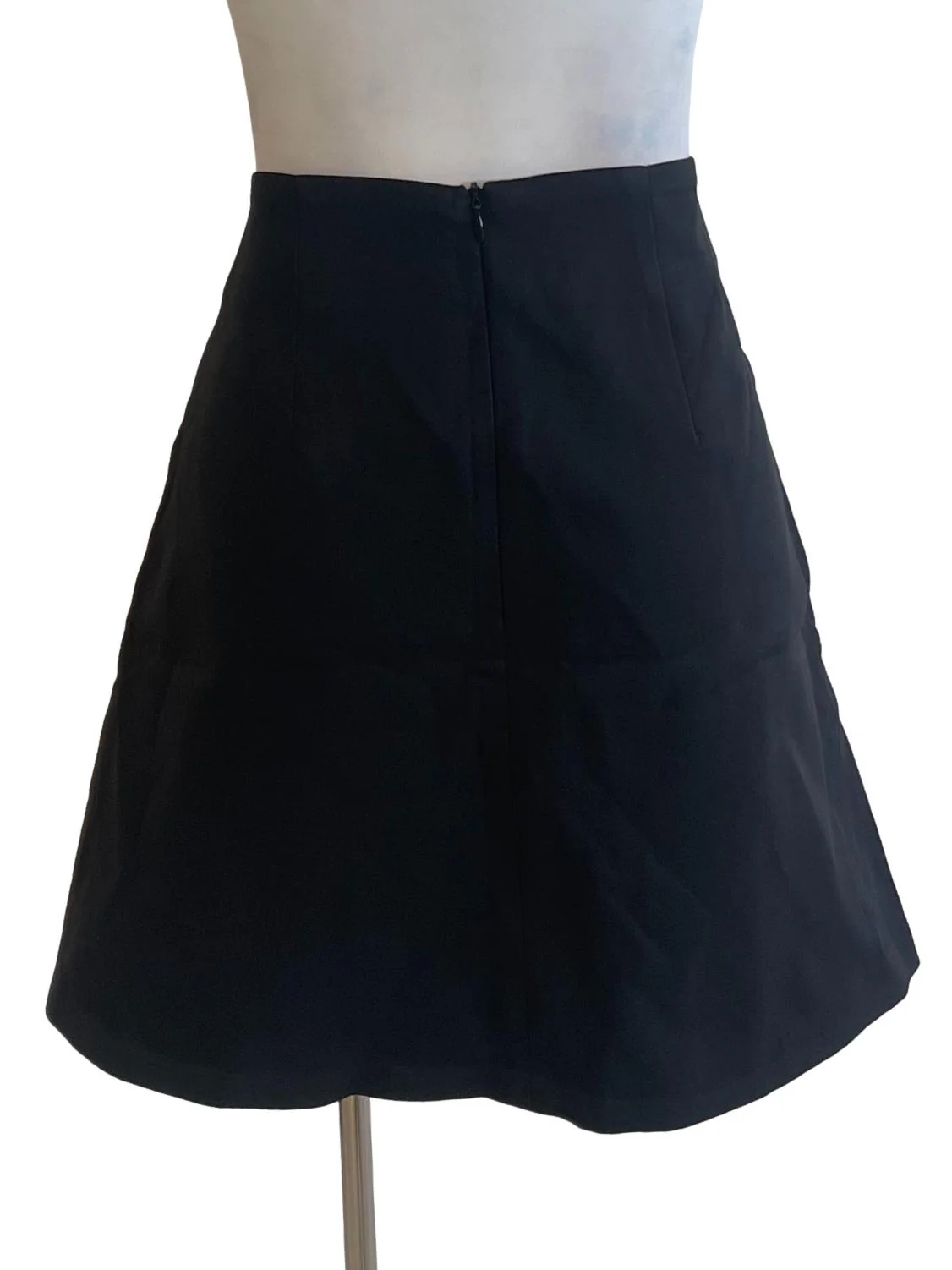 Black Ruffle Pocket Patched Mini Skirt - Image 2