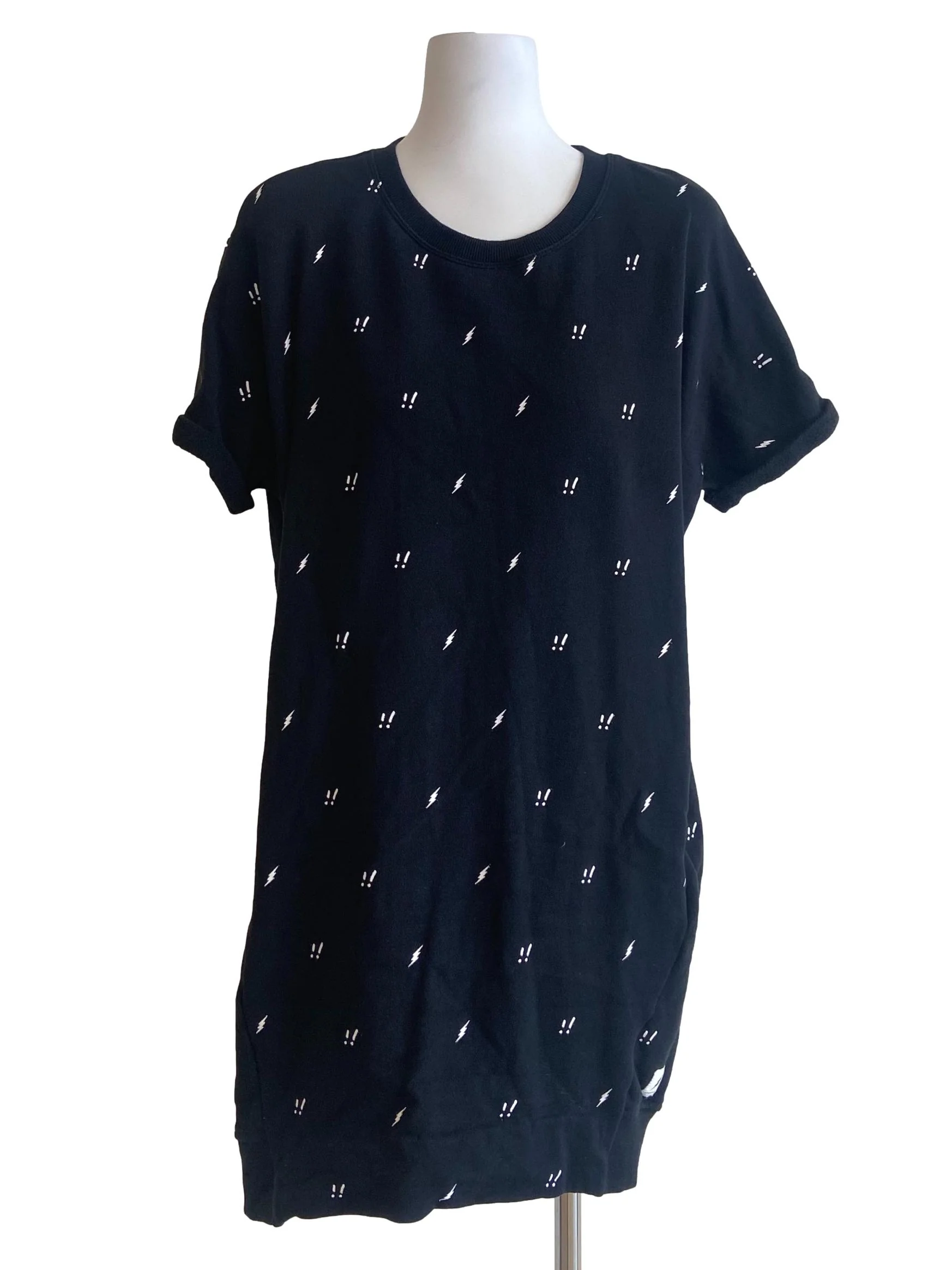 Black White Pegged Batwing Sleeve Dress