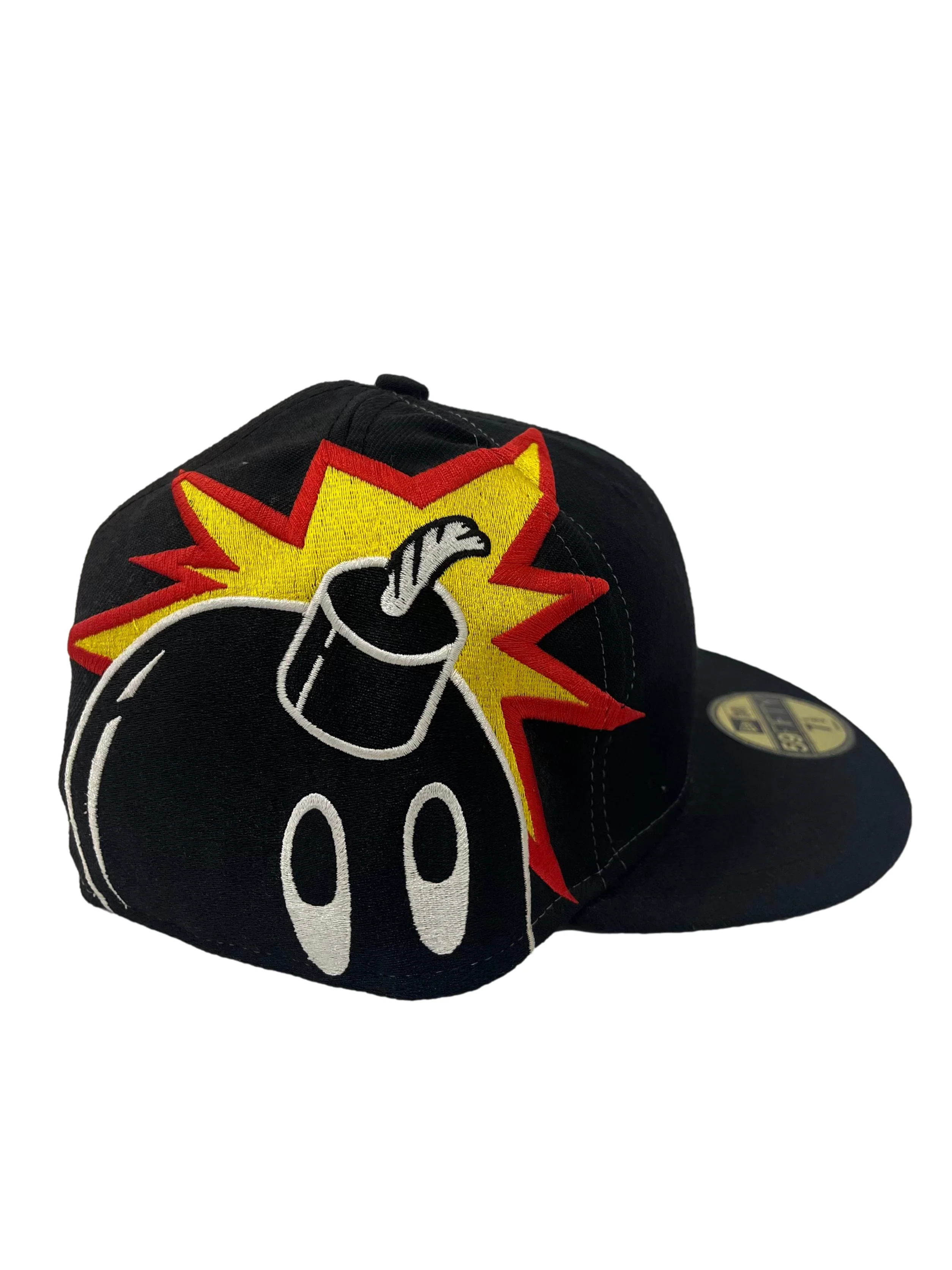 Black With Bomb Graphic Embroidery Snapback Cap - Image 3