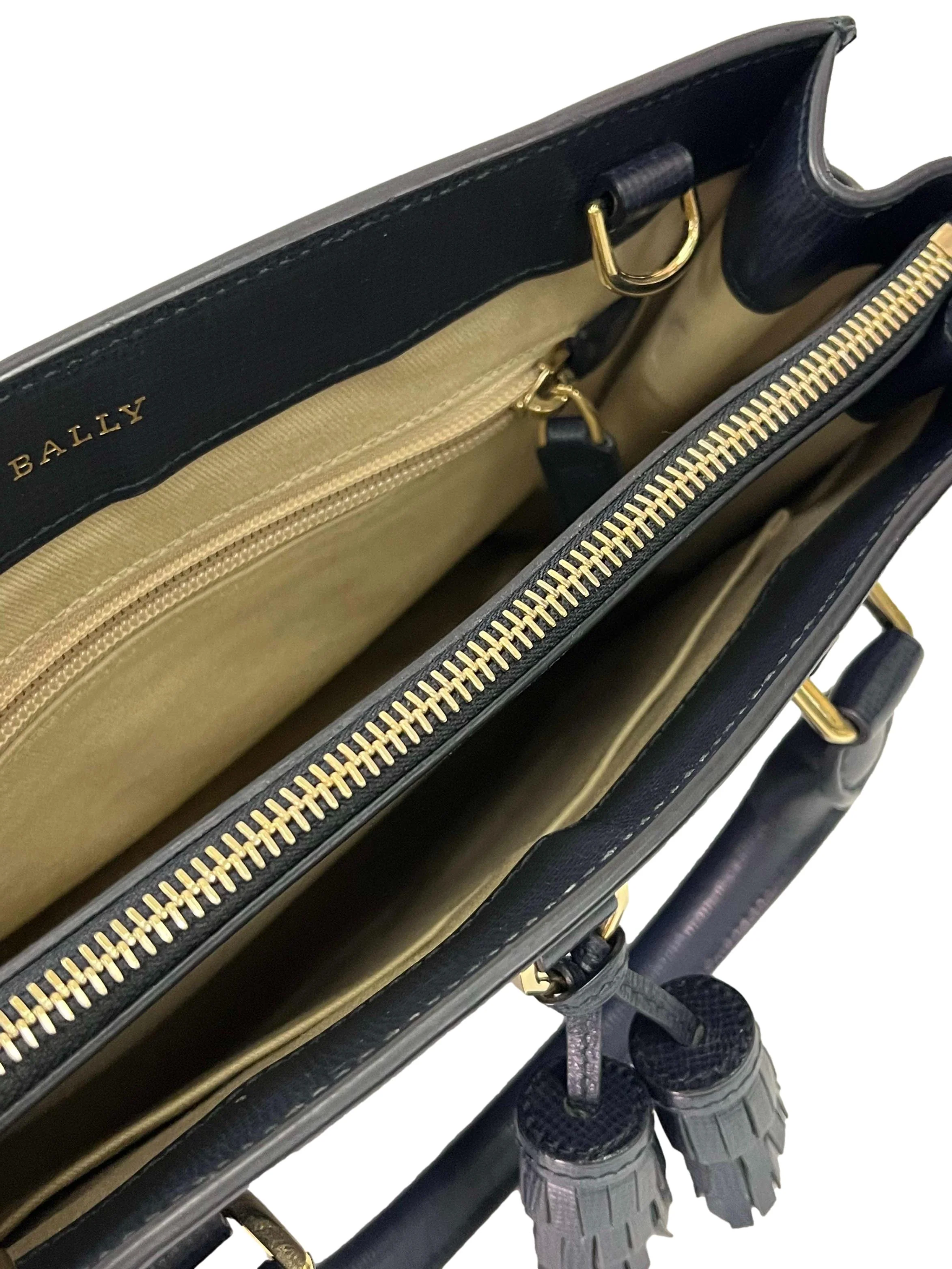 Blue Tassel Boxy Handbag - Image 6