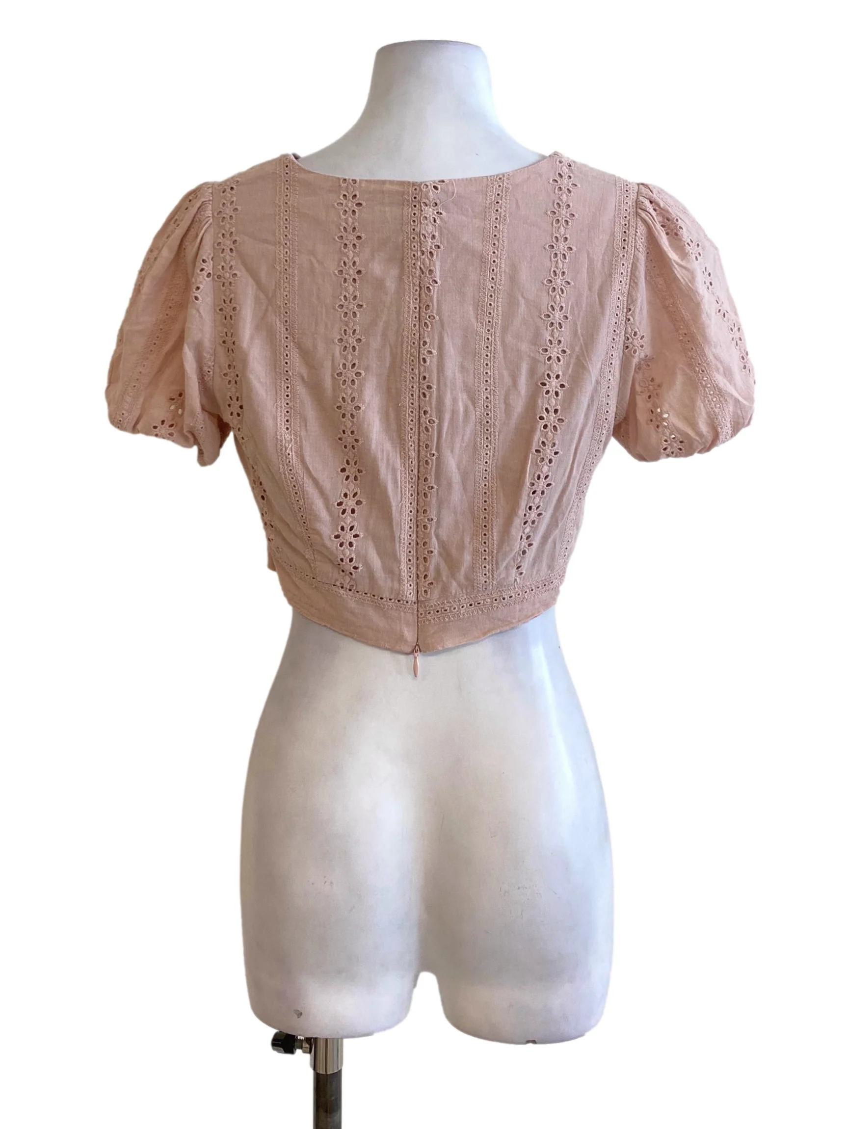 Blush Pink Floral Embroidered Buttoned Down Peasant Sleeved Cropped Top - Image 2