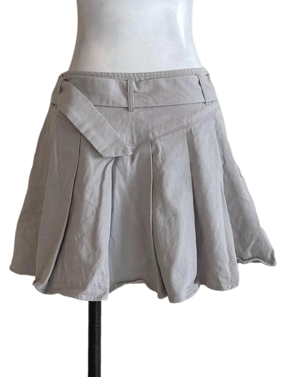 Cloud Grey Pleated Skirt - Image 2