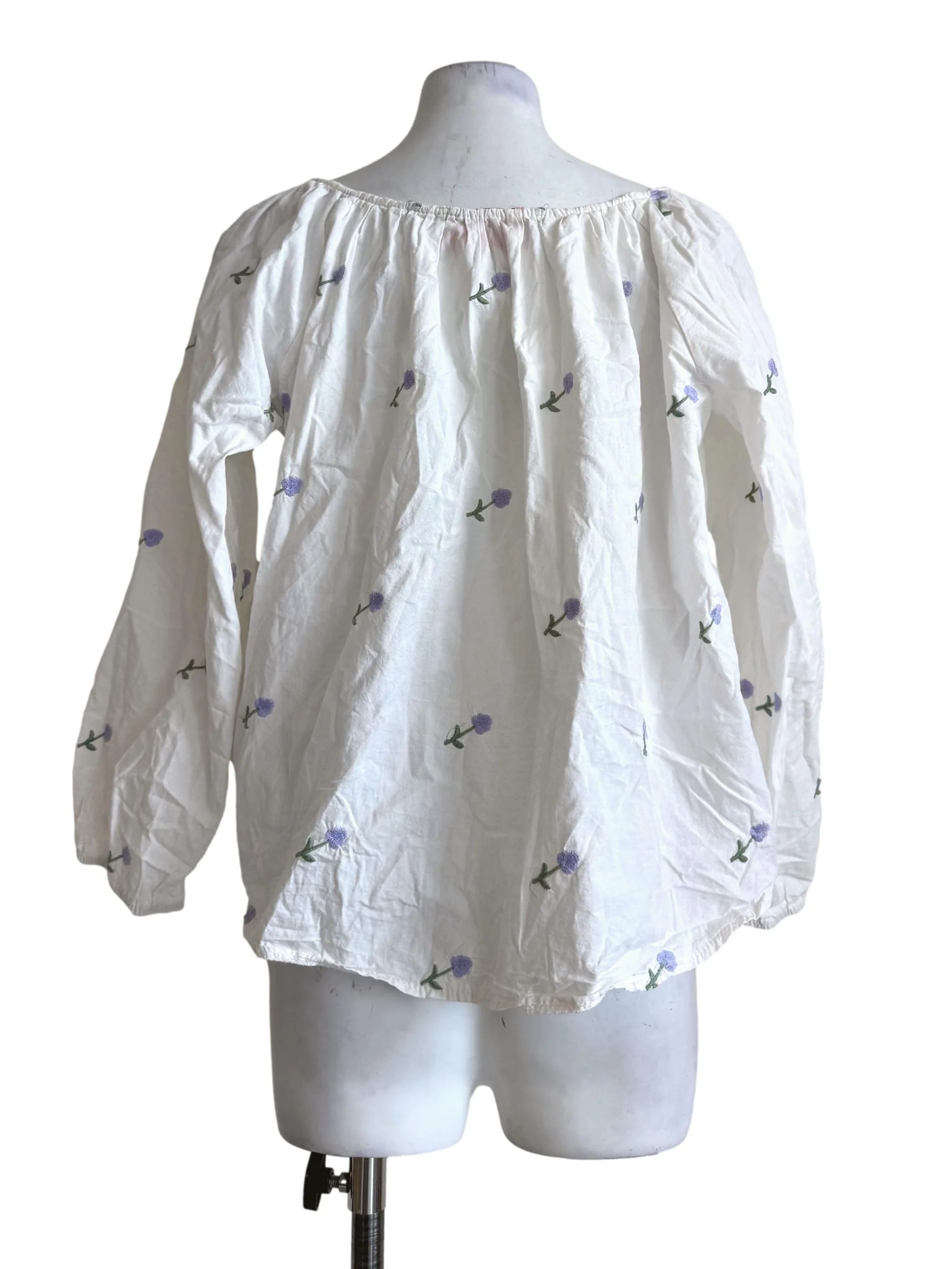 Cotton White Embroidery Blouse - Image 2