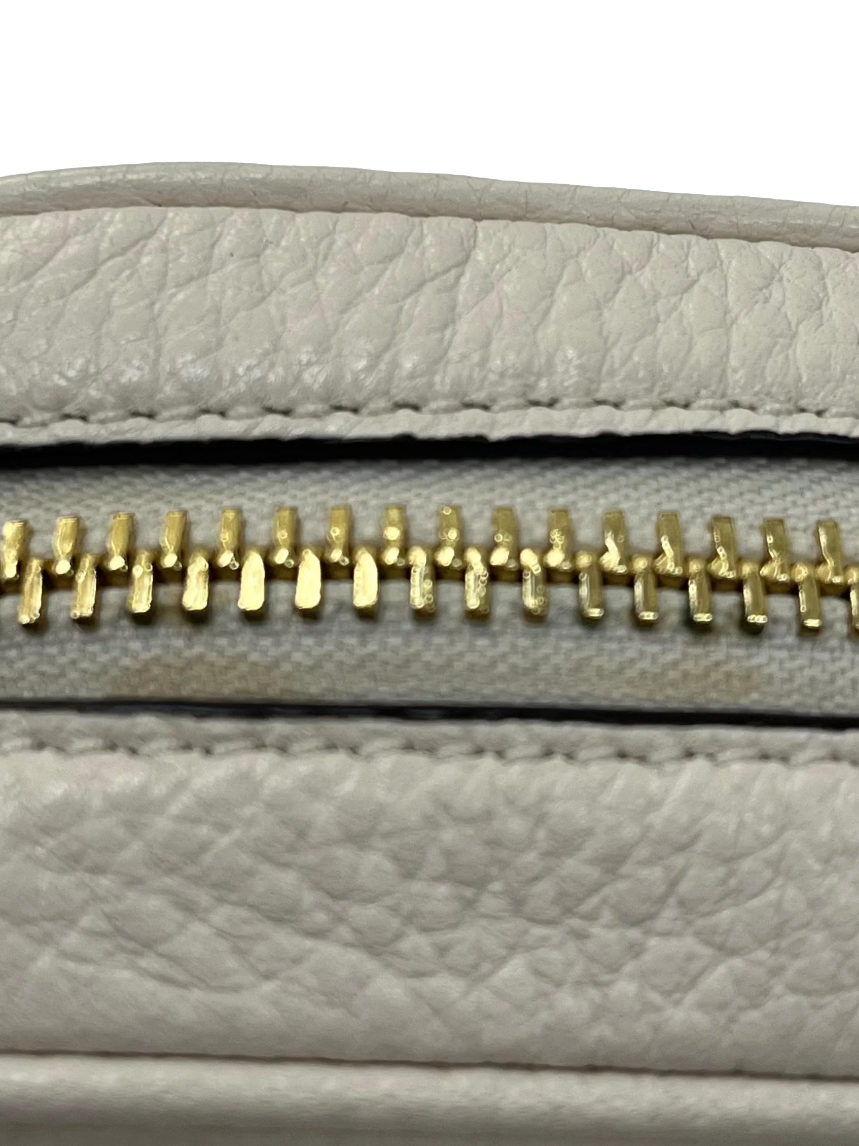Cream Mini Pebble Leather Camera Crossbody Bag - Image 7