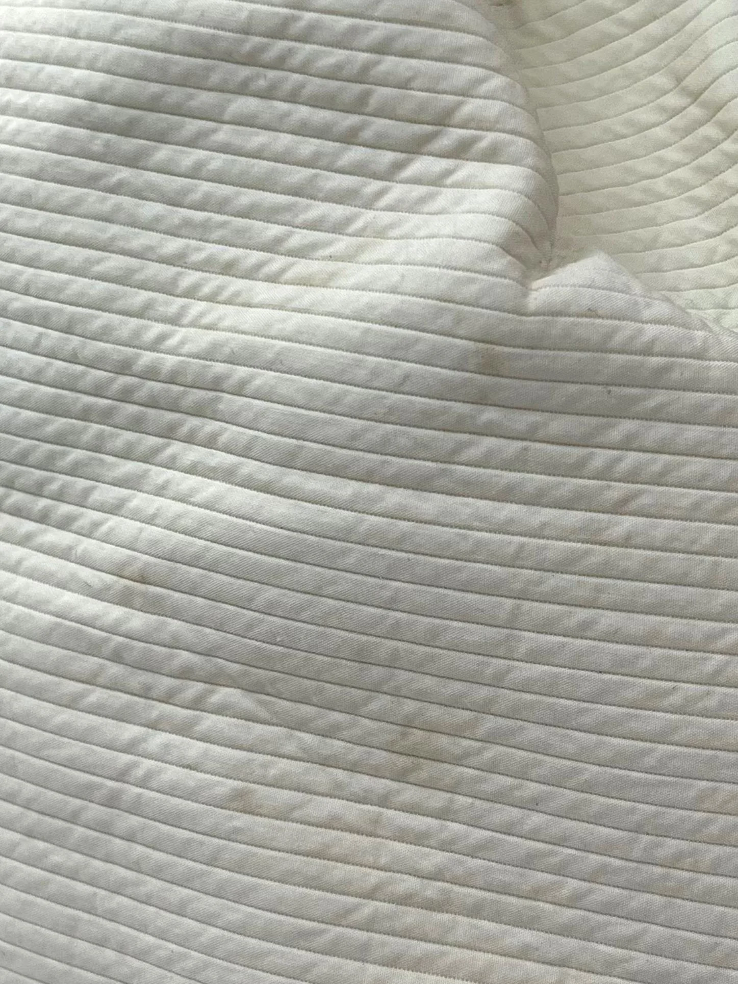 Cream Quilted Bucket Bag With Interchangeable Straps - Image 3