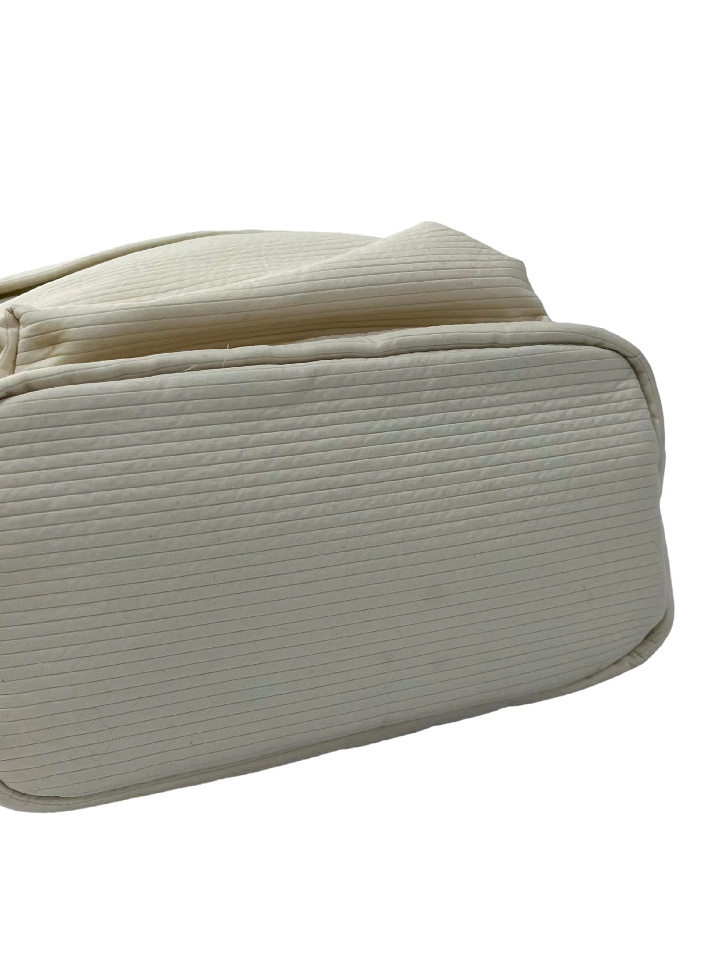 Cream Quilted Bucket Bag With Interchangeable Straps - Image 4