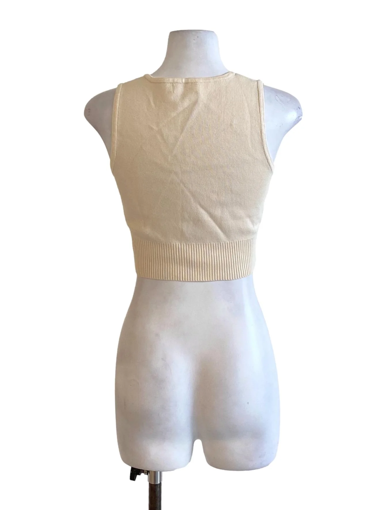 Cream White Knitted V-Neck Cropped Top - Image 2