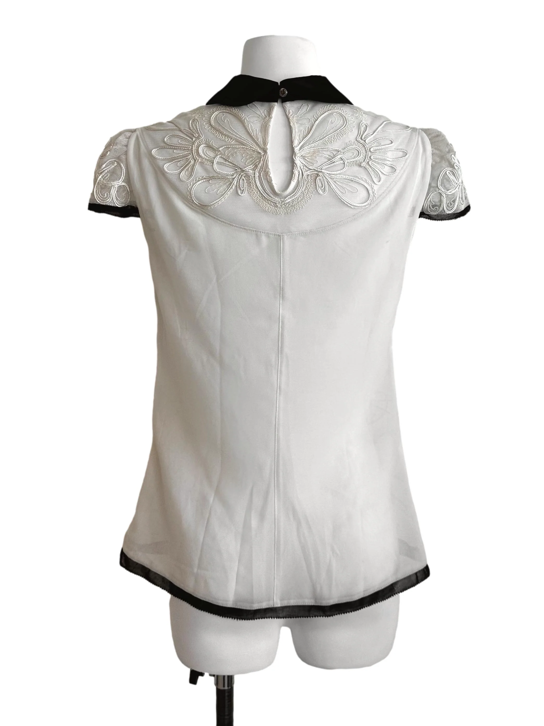 Cream White Lace Textured Collar Top - Image 2