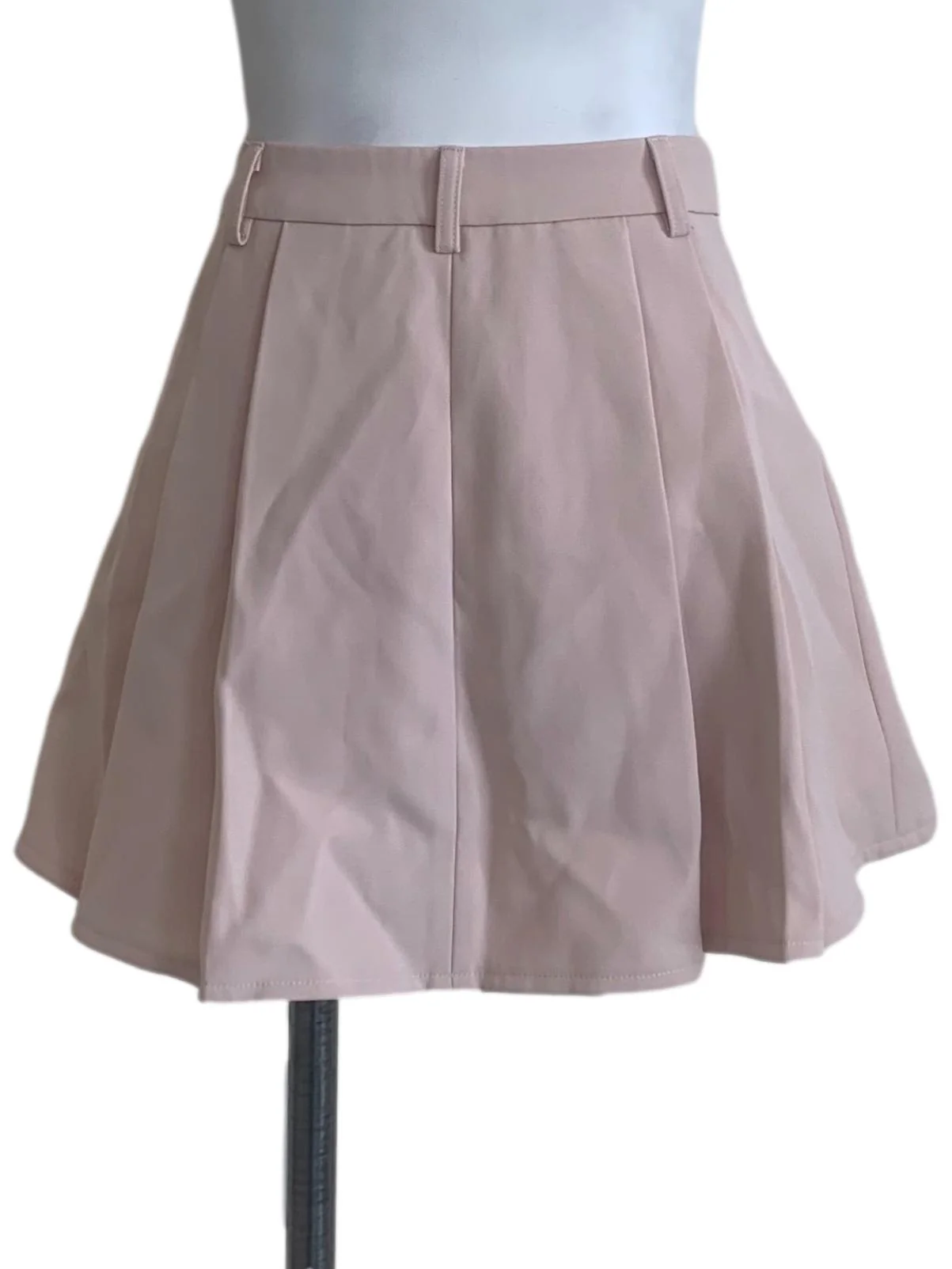 Crepe Pink Box Pleated Skirt - Image 2