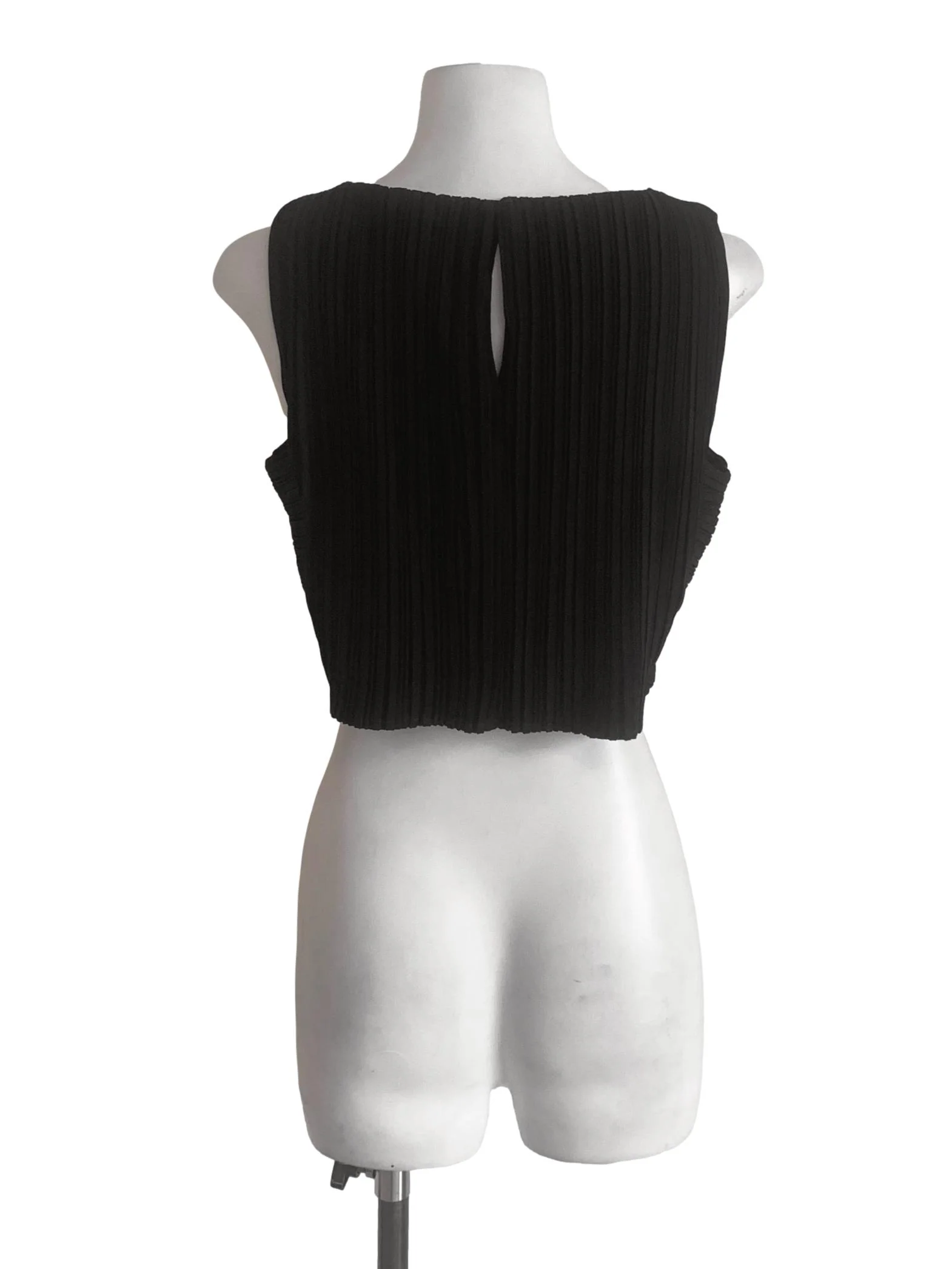Crow Black Pleated Pattern Top LB - Image 2