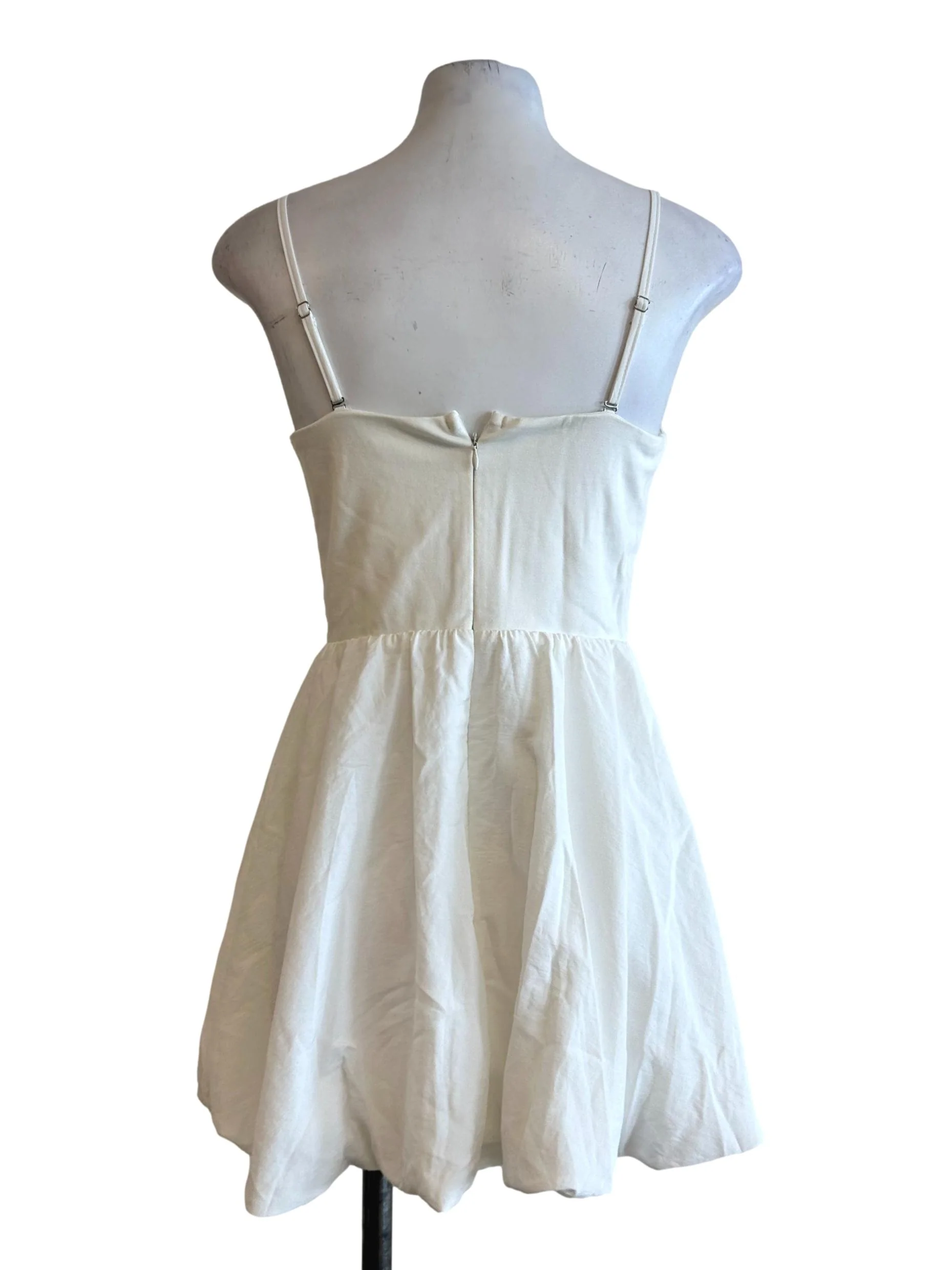 Daisy White Padded Sleeveless Romper - Image 2