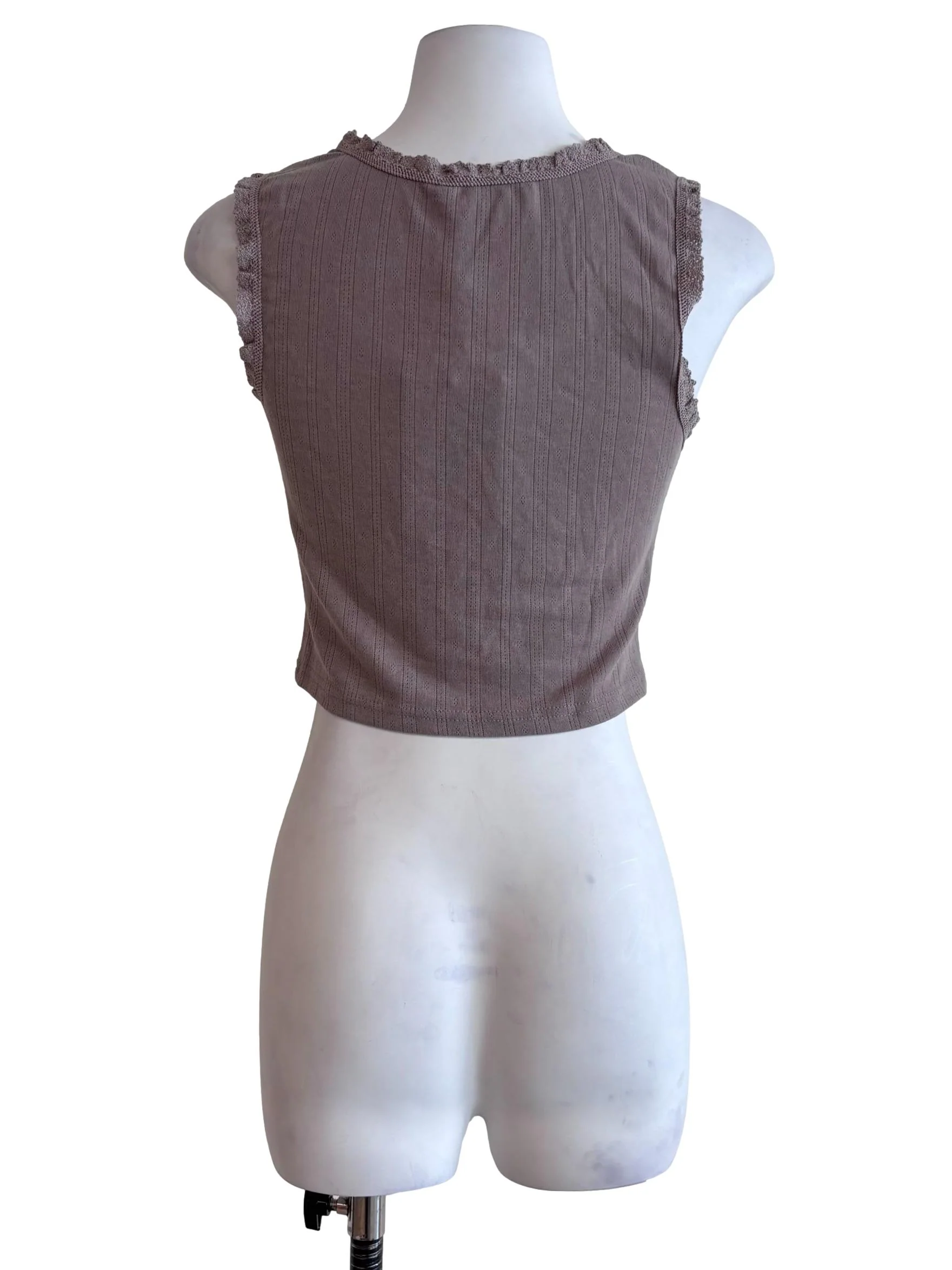 Dusty Purple Lace Hem Cropped Tank Top - Image 2