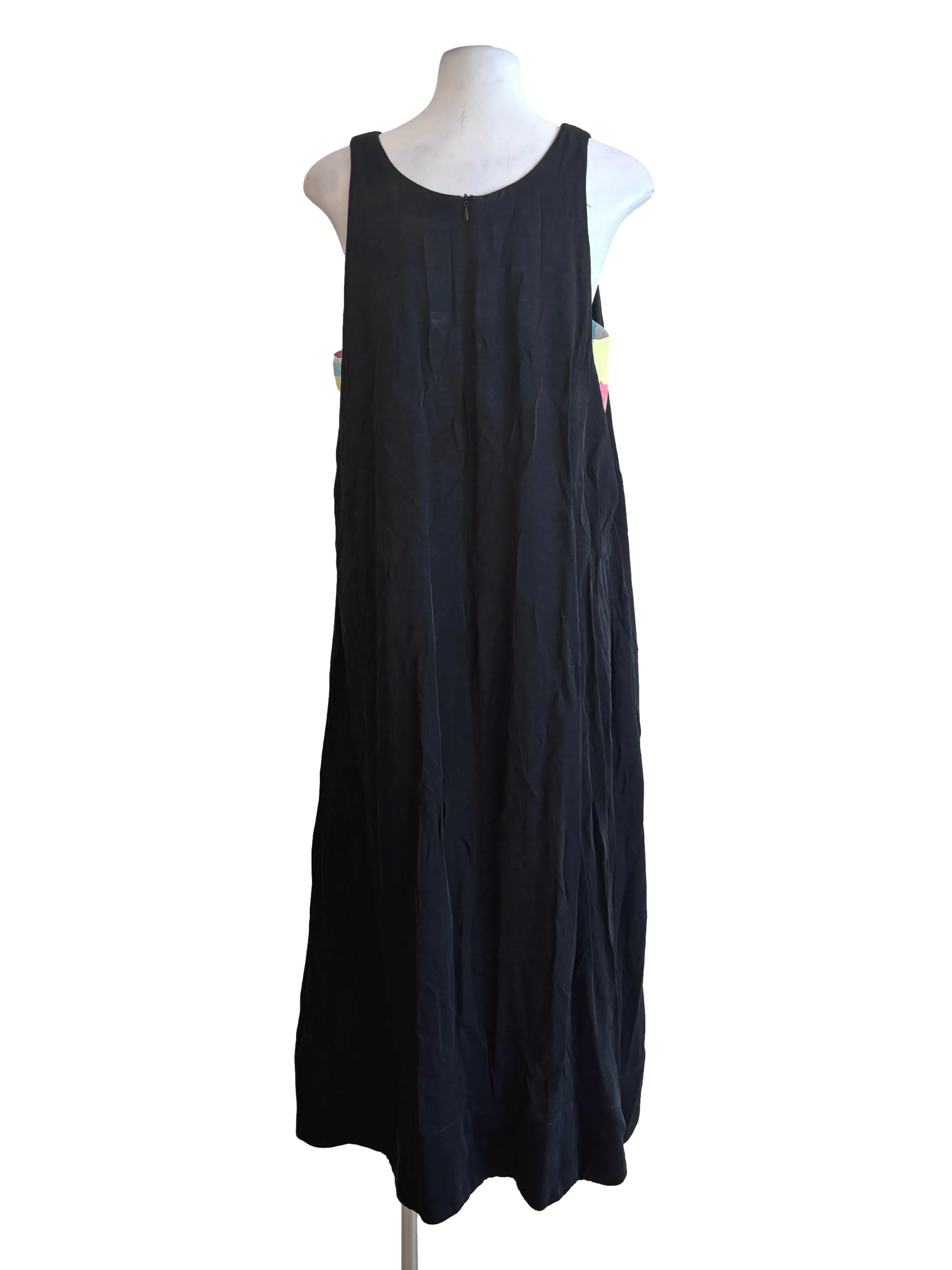 Ebony Black Sleeveless Shift Dress - Image 2
