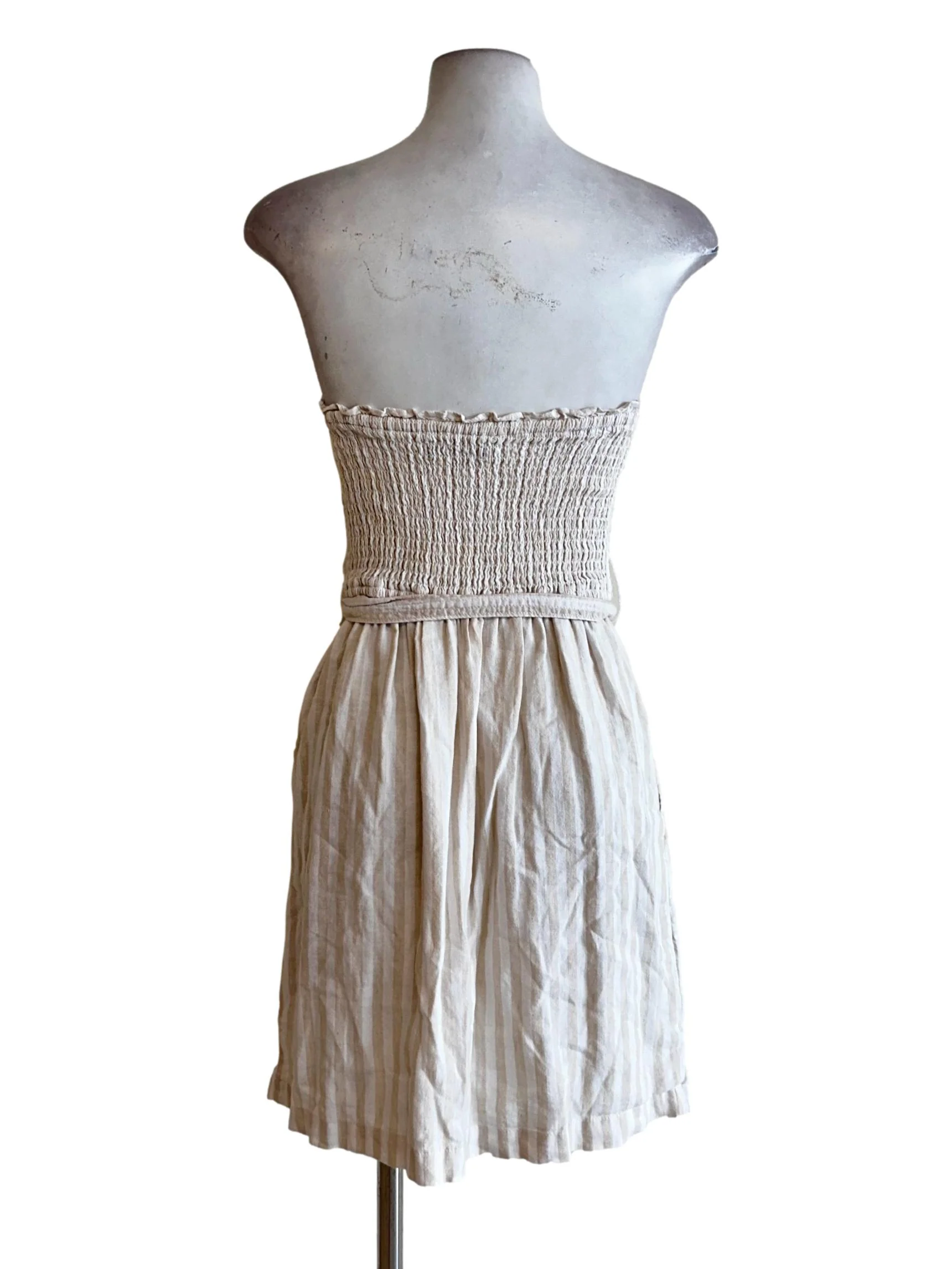 Eggnog Beige Textured Pattern Sleeveless Dress - Image 2