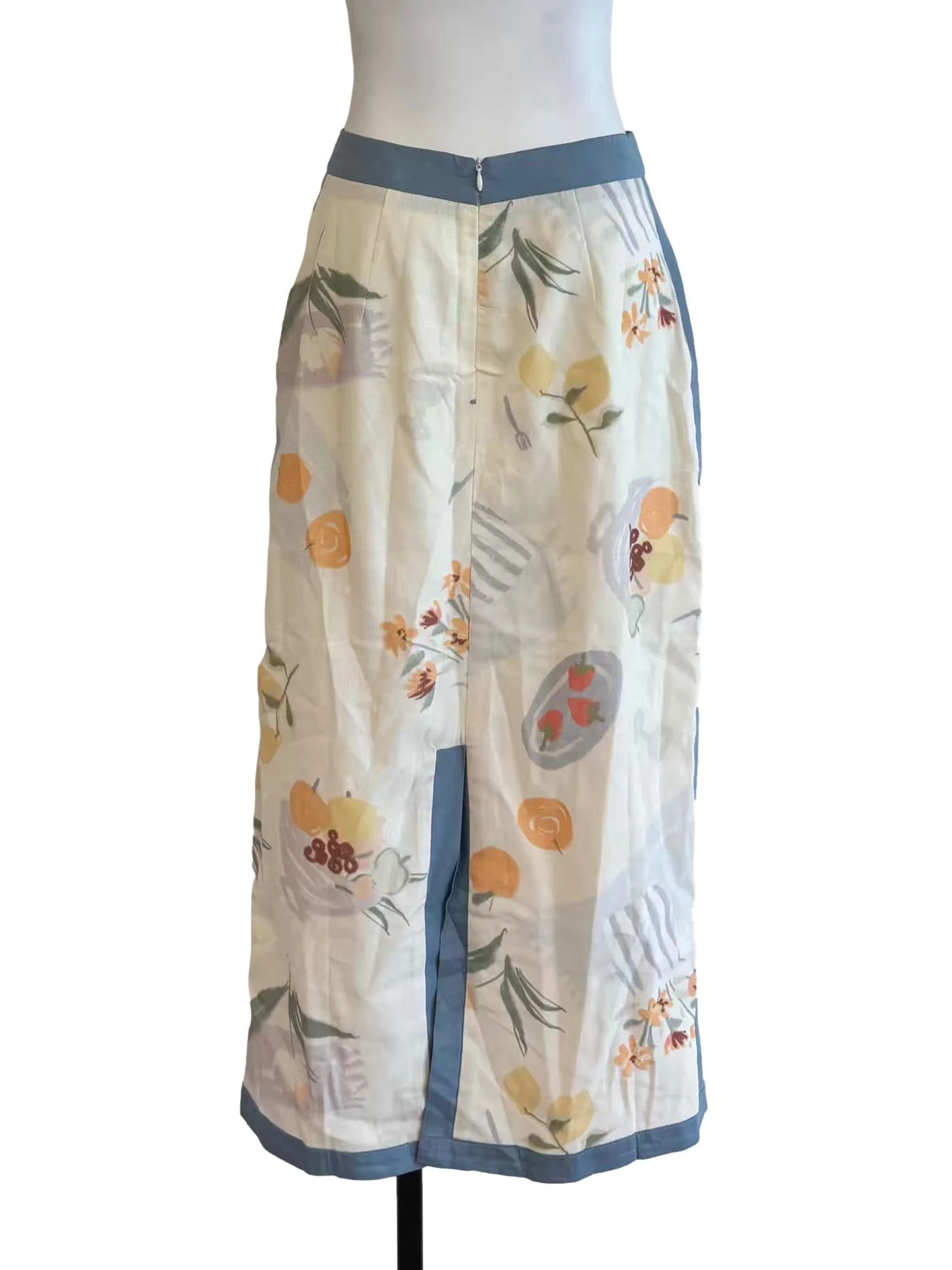 Floral White Patterned Linen Skirt - Image 2