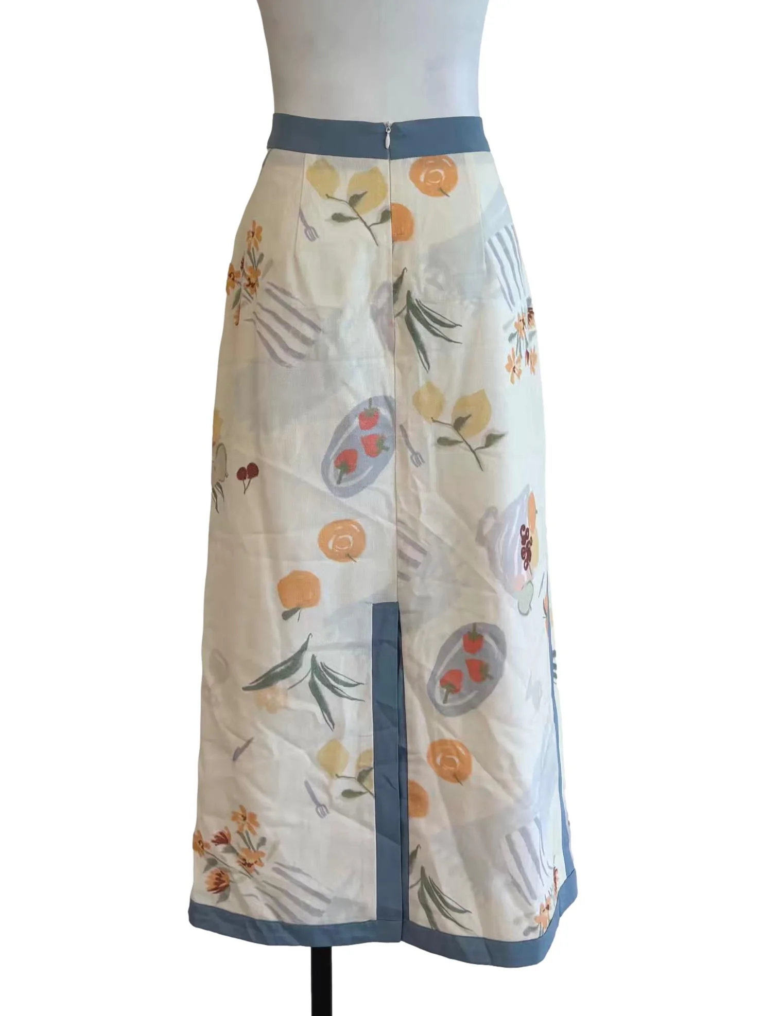 Floral White Patterned Linen Skirt - Image 2