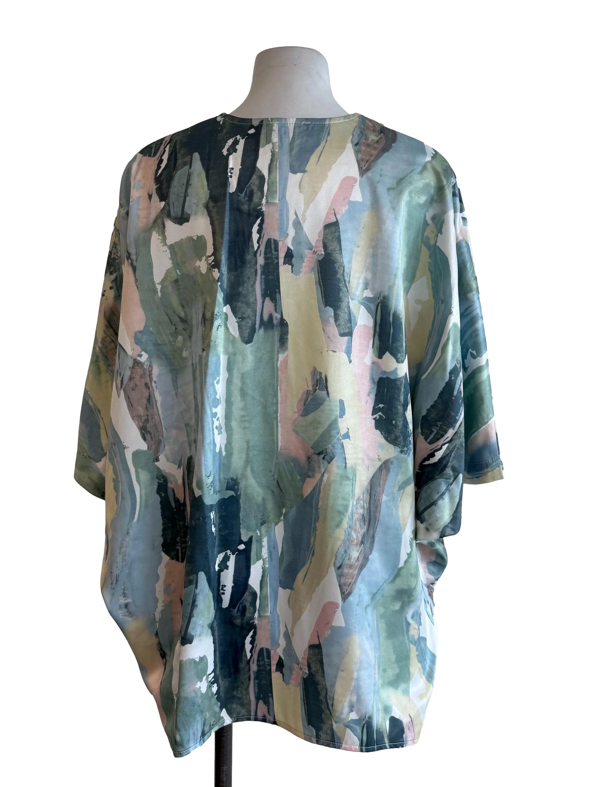 Green Painting Satin Kimono - Image 2
