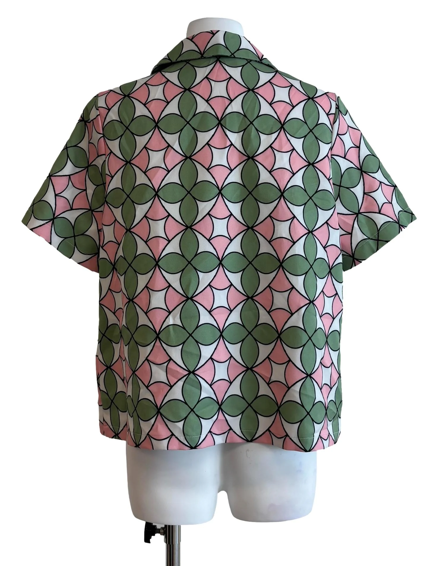 Green Pink Patterned Short Sleeve Blouse - Image 2