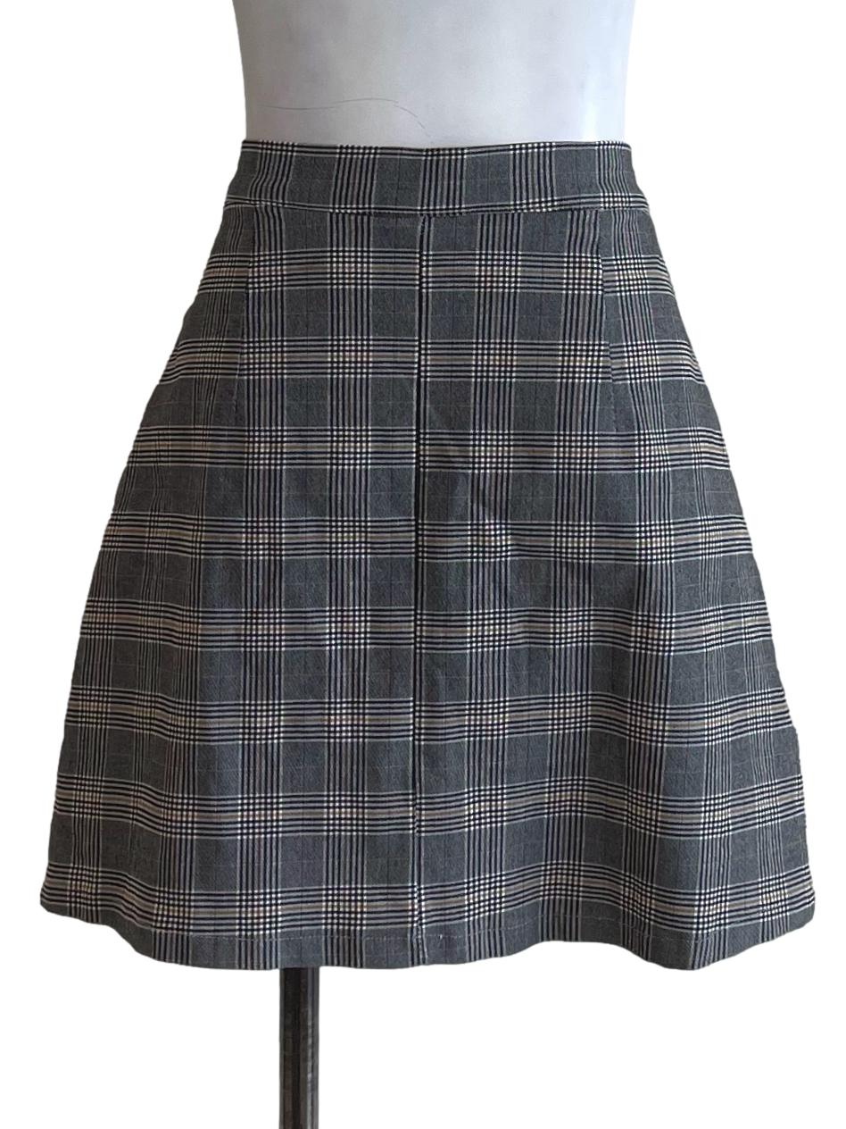 Grey And Brown Plaid Skorts - Image 2