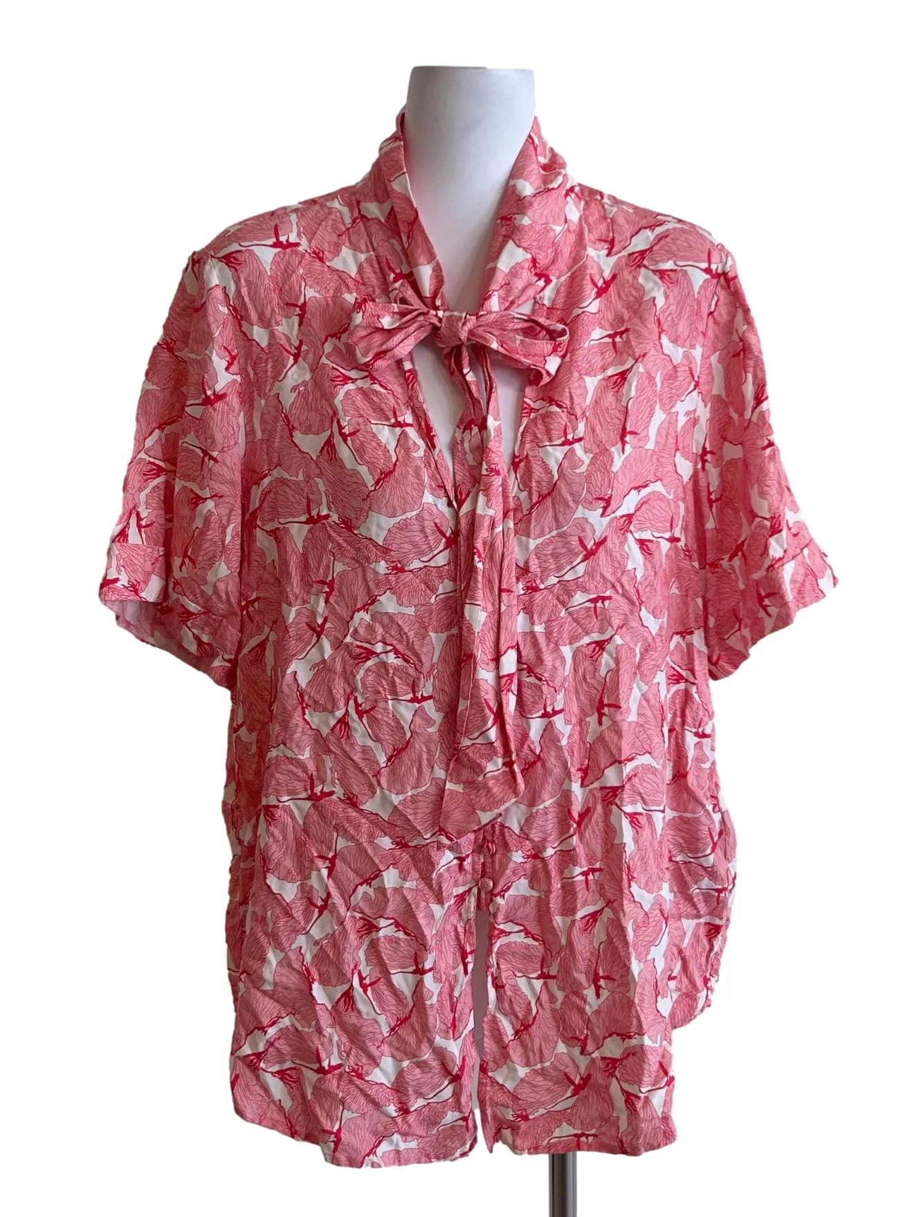 Horn Blouse - Blouse In Pink Petal Print CSN - Image 5