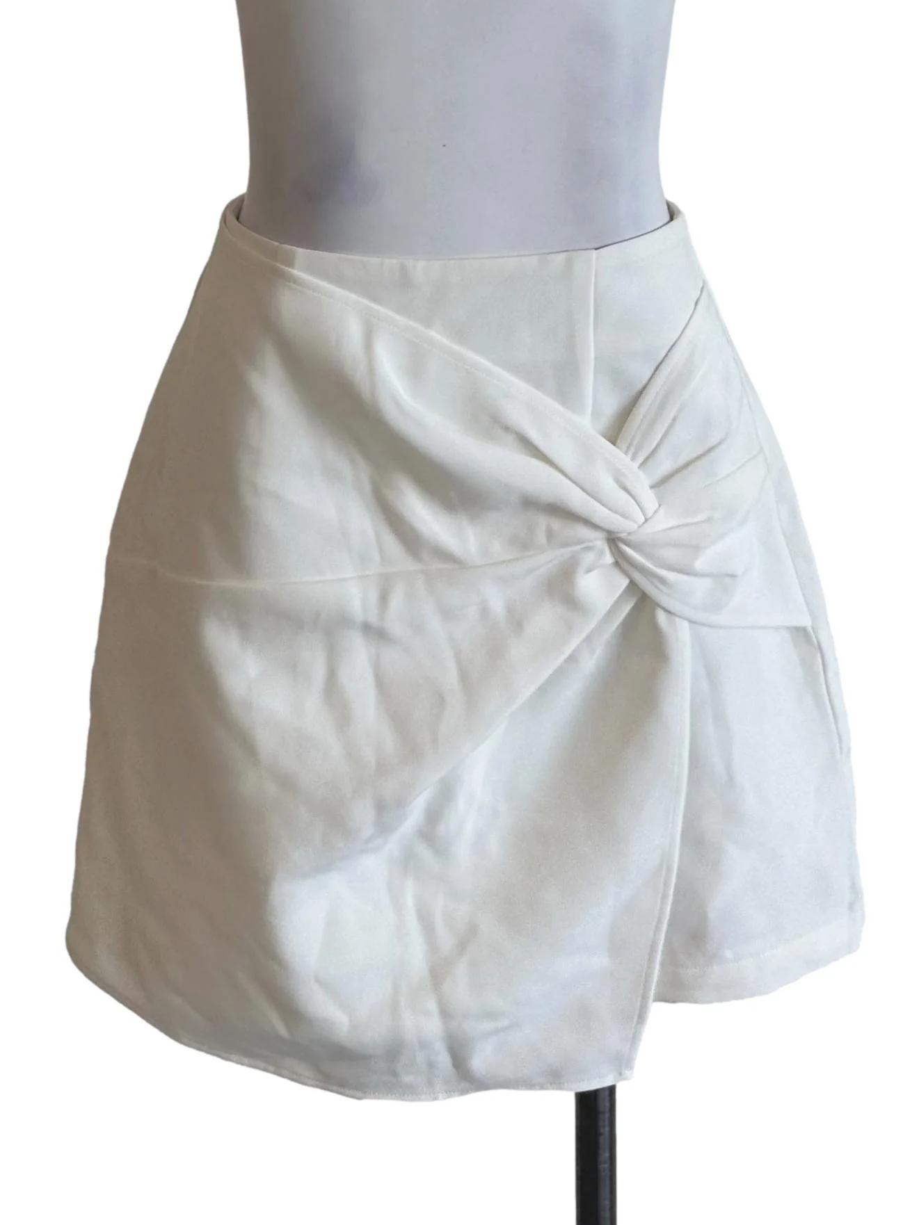 Ivory White Side Knot Mini Skorts