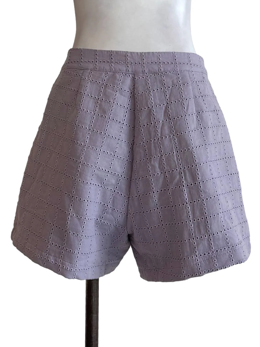 Lavender Eyelet Short Pants - Image 2