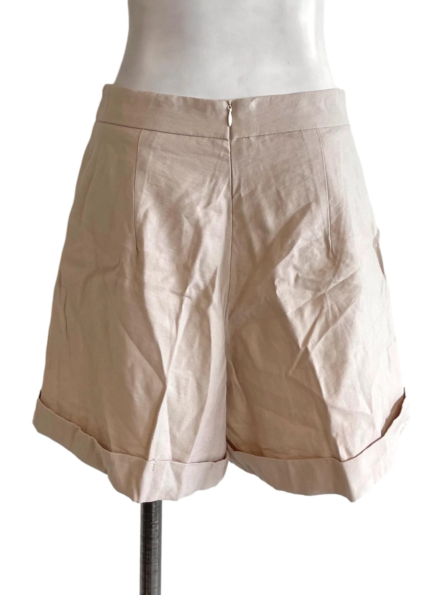 Light Beige Cuffed High Waisted Shorts - Image 2