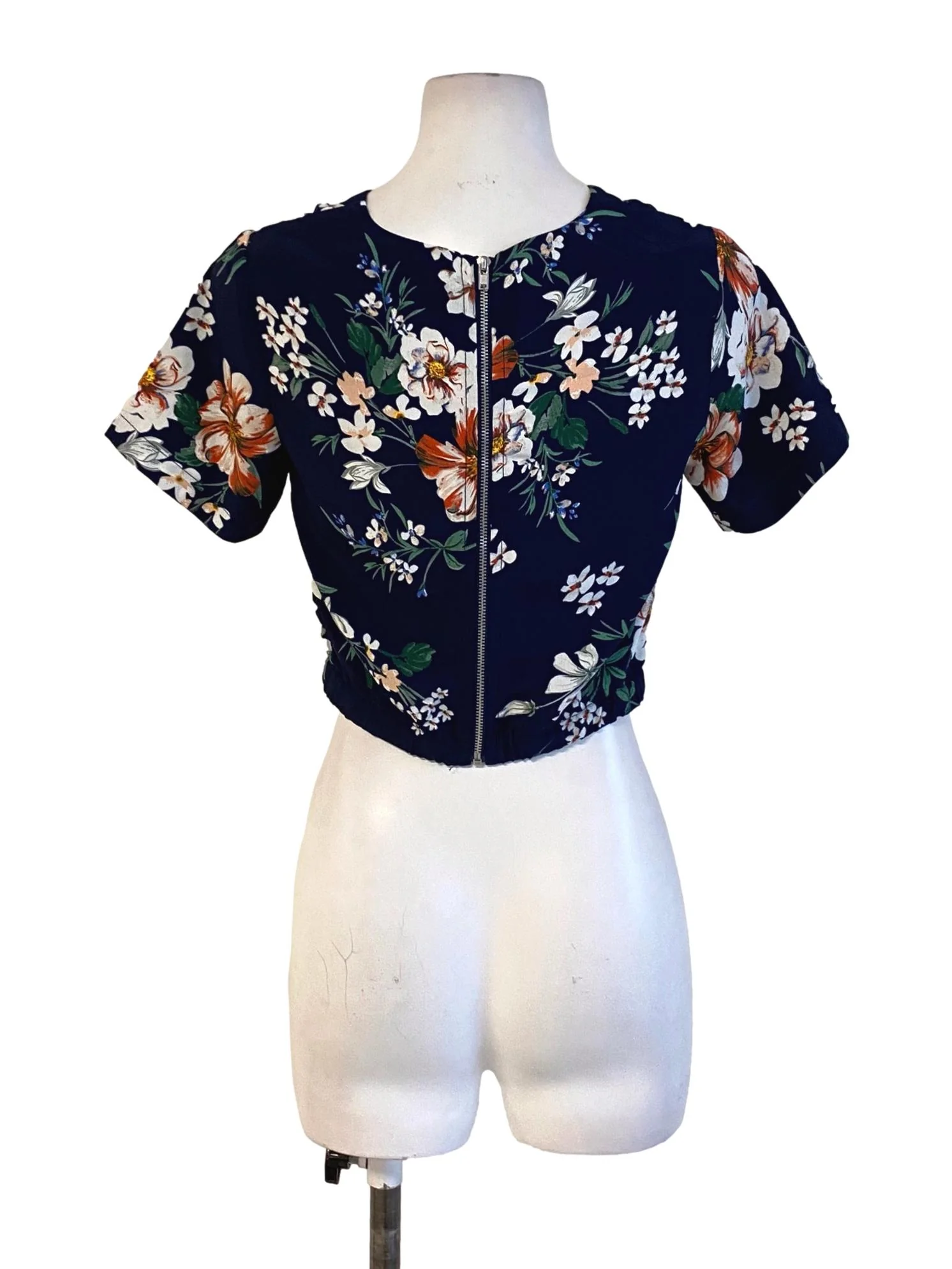 Midnight Blue Floral Summer Cloud Hem Cropped Top TCL - Image 2