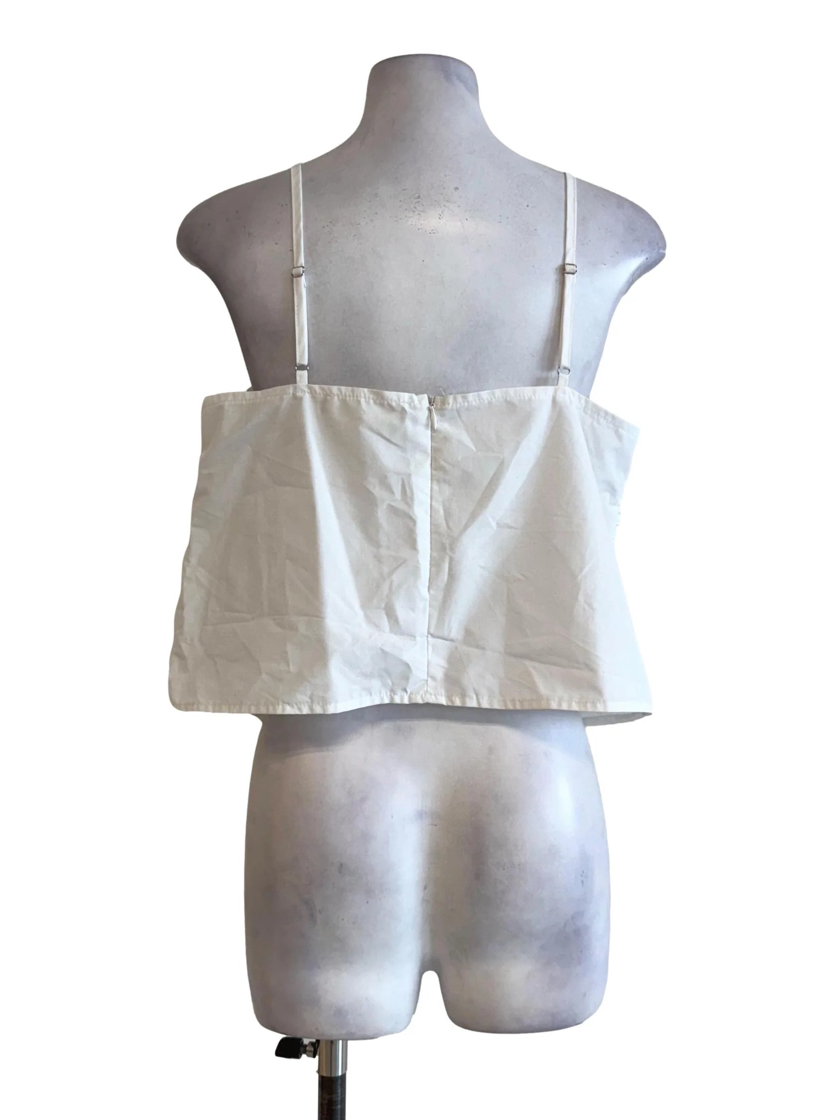 Muted White Three Bows Sleeveless Crop Top TTR - Image 2