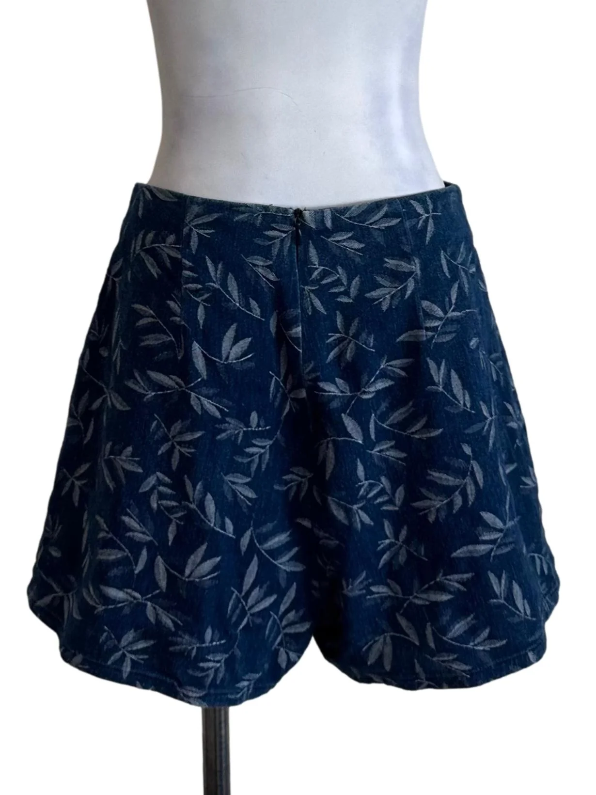 Navy Blue Denim Pattern Skorts LB - Image 2