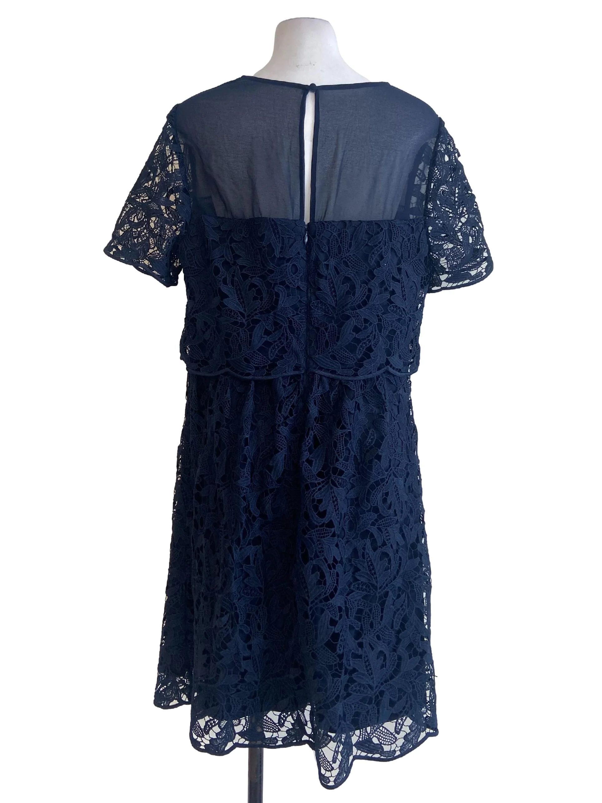 Navy Blue Floral Lace Shift Dress - Image 2