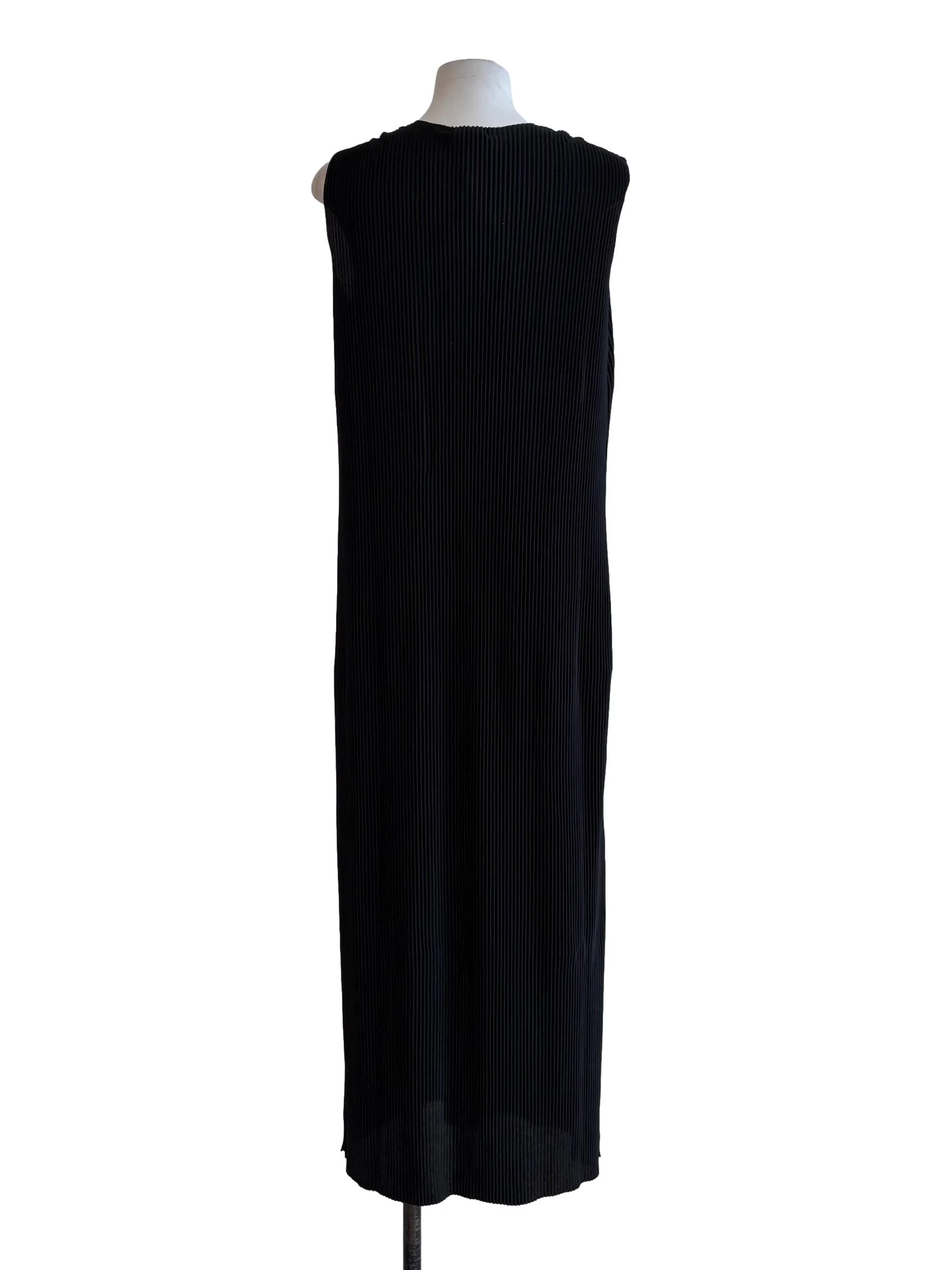 Night Black Sleeveless Pleated Dress - Image 2