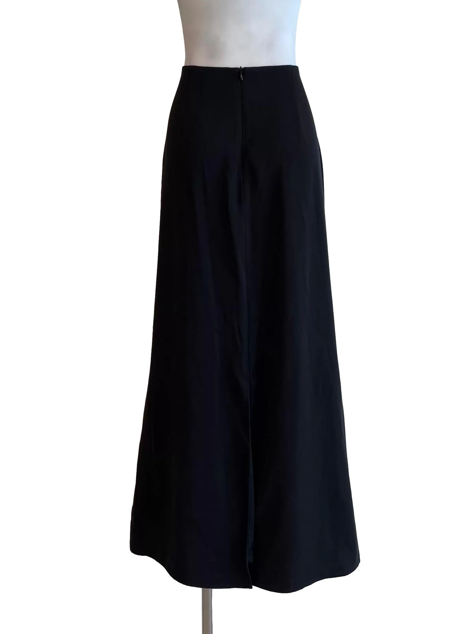 Night Black Straight Back Slit Skirt - Image 2