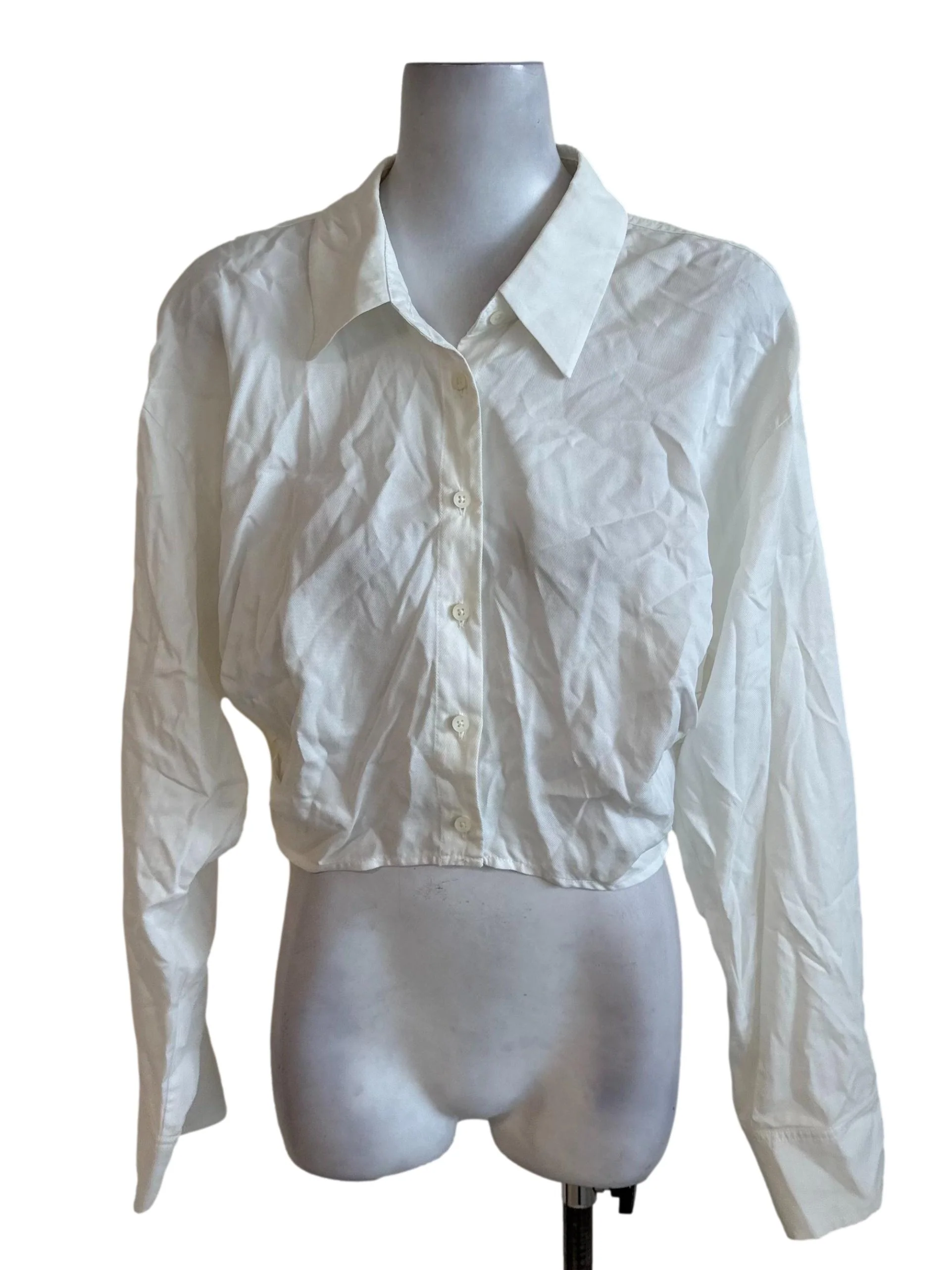 Off White Collar Long Sleeve Top