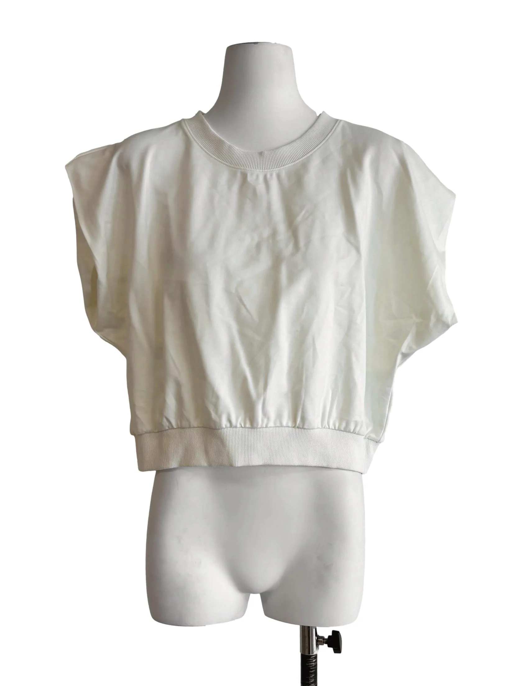 Off White Sleeveless Sweater Top LB