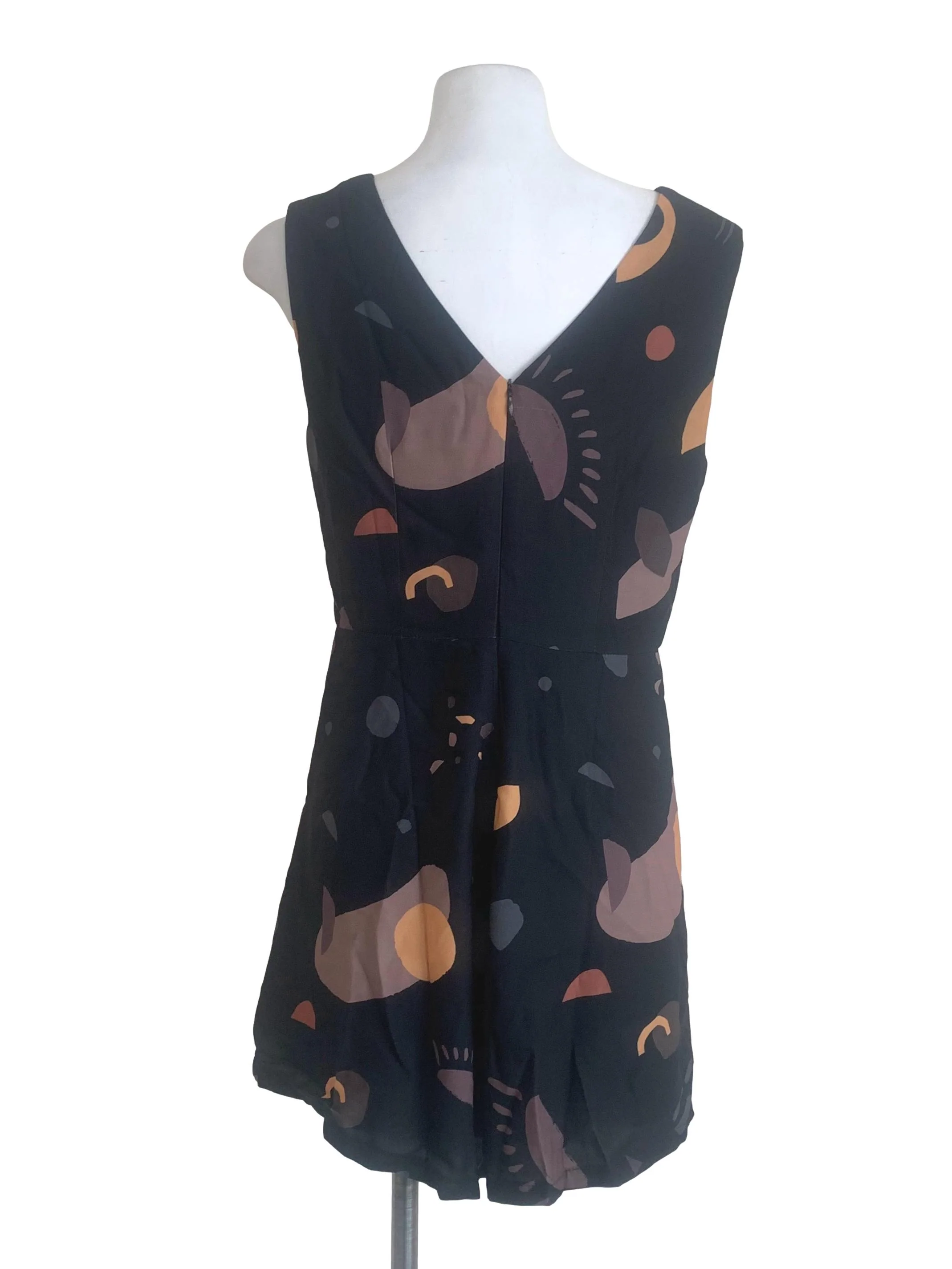 Oil Black Pattern Romper - Image 2