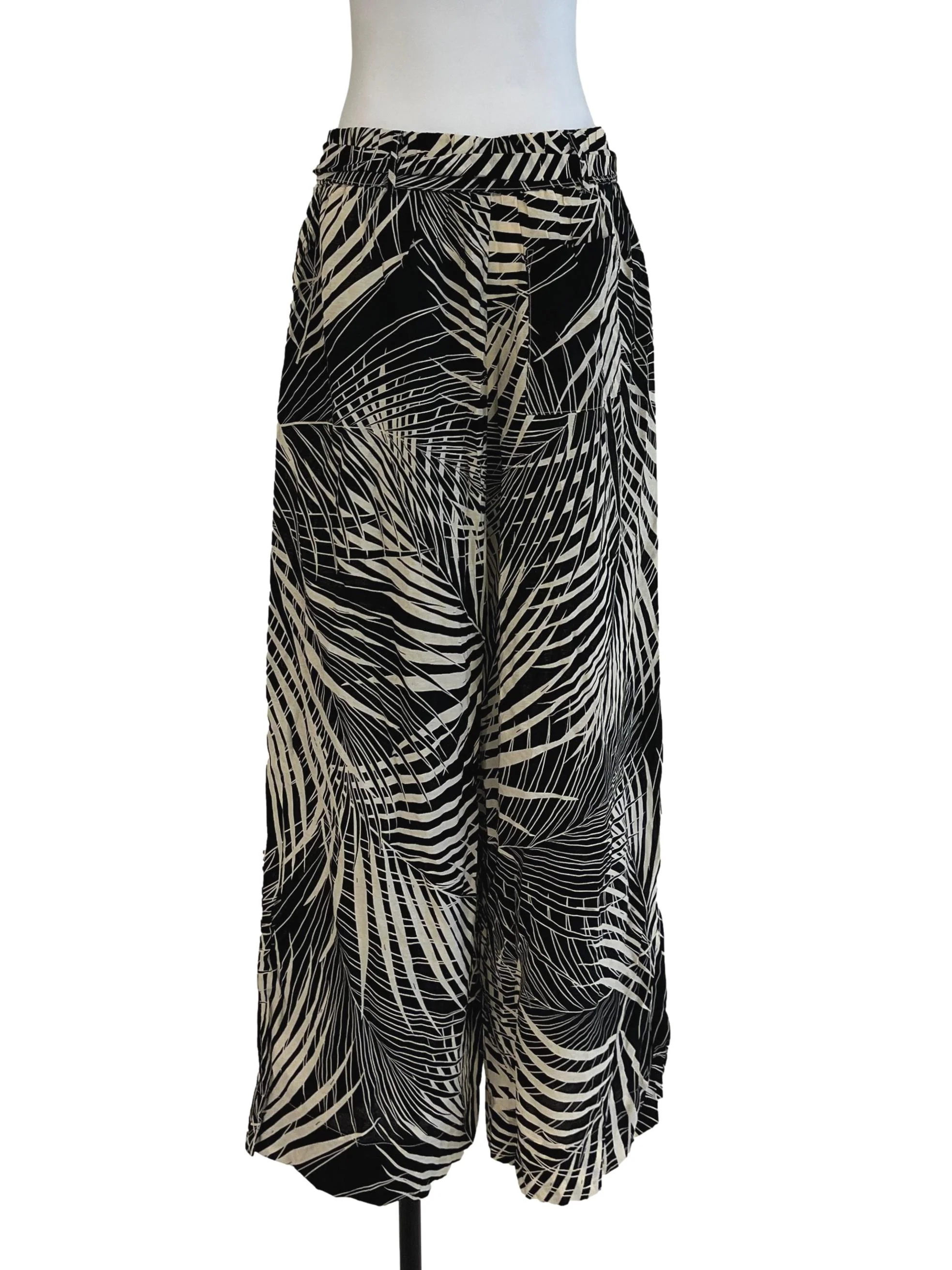 Onyx Black Leaf Print Long Pants - Image 2