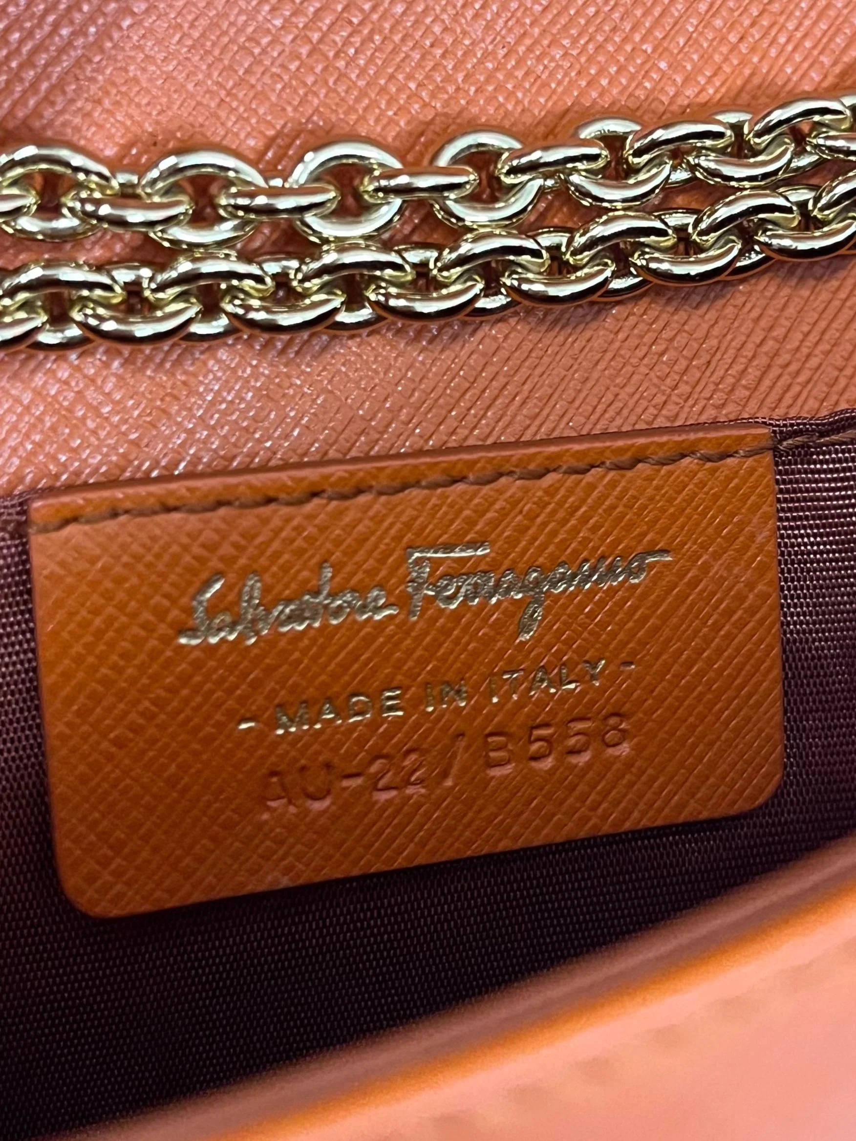 Orange Leather Vara Ribbon Chain Shoulder Bag - Image 8