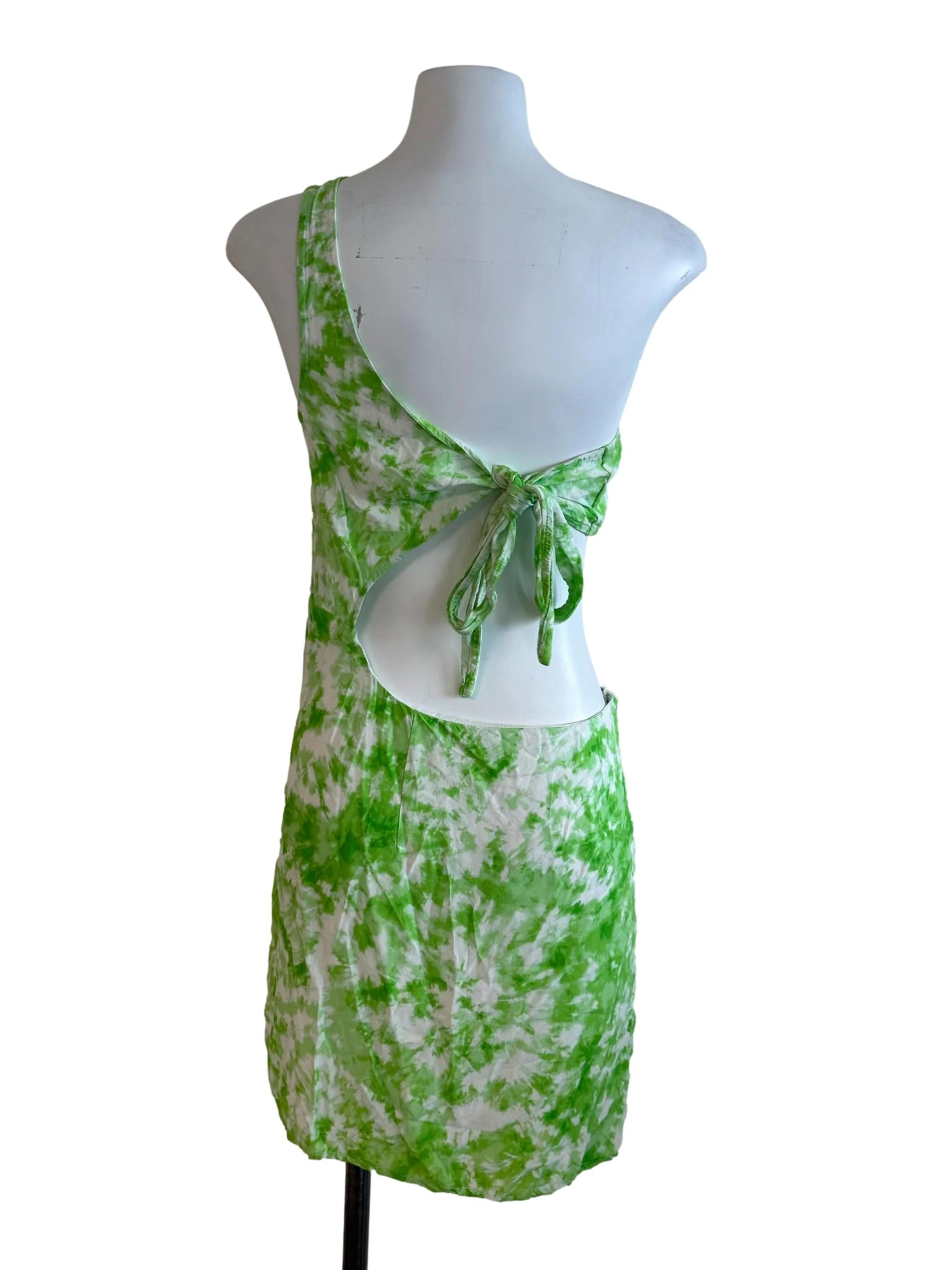 Pear Green Pattern Asymmetric Dress - Image 2