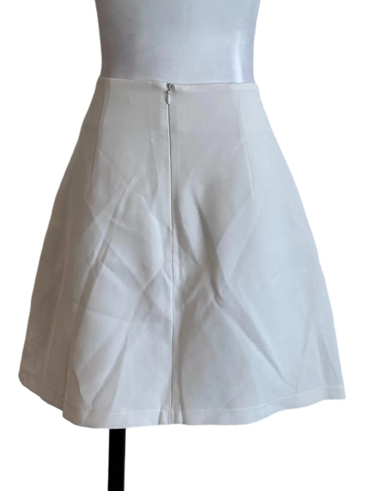 Pearl White Side Ruched Skorts - Image 2