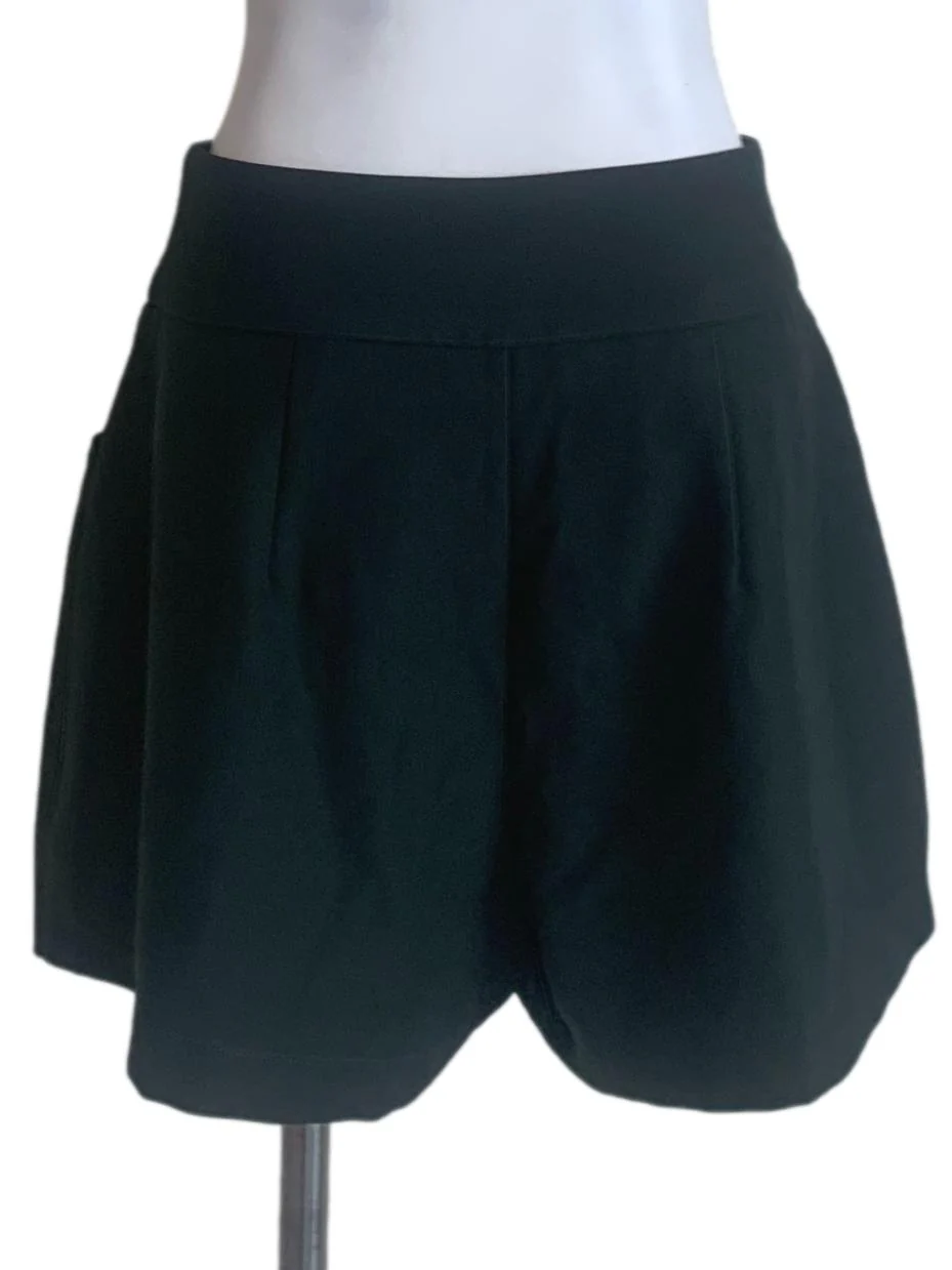 Pine Green Structured Shorts - Image 2